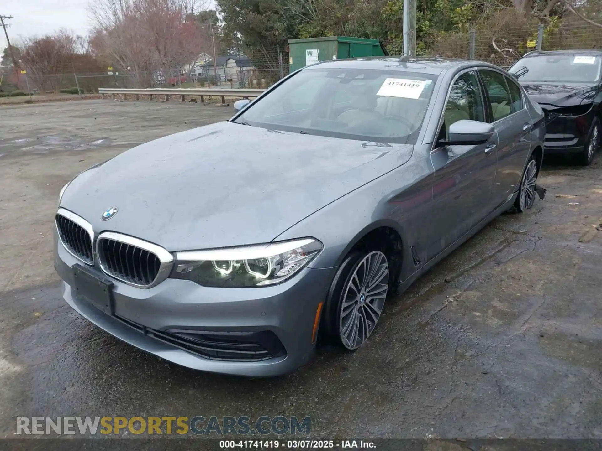 2 Photograph of a damaged car WBAJA5C52KWW05656 BMW 530I 2019