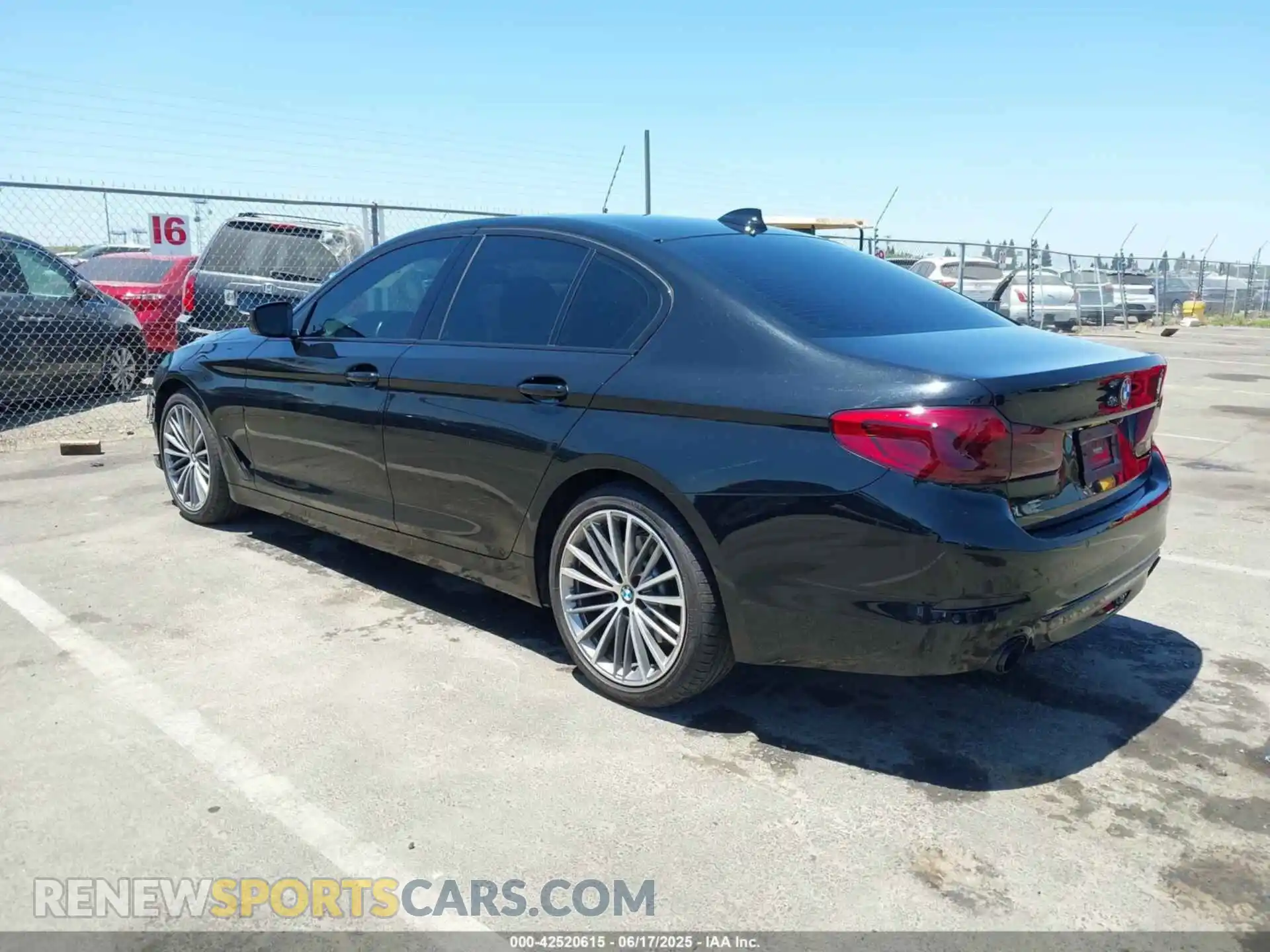 3 Photograph of a damaged car WBAJA5C58KBX86687 BMW 530I 2019