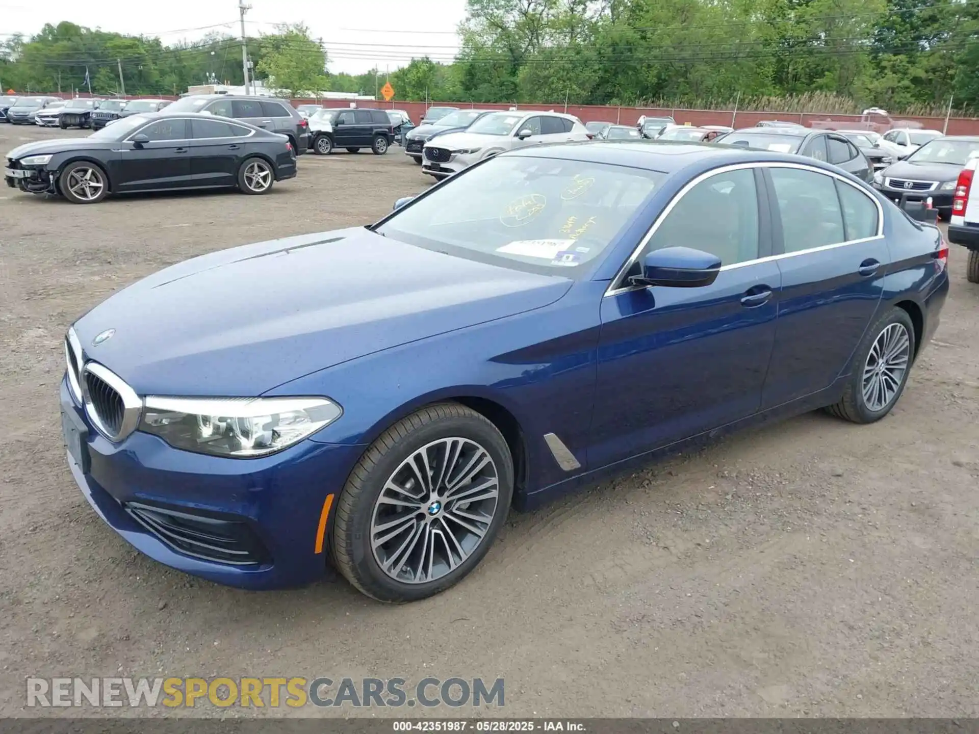 2 fotografías del automóvil dañado WBAJA7C57KWW20522 BMW 530I 2019