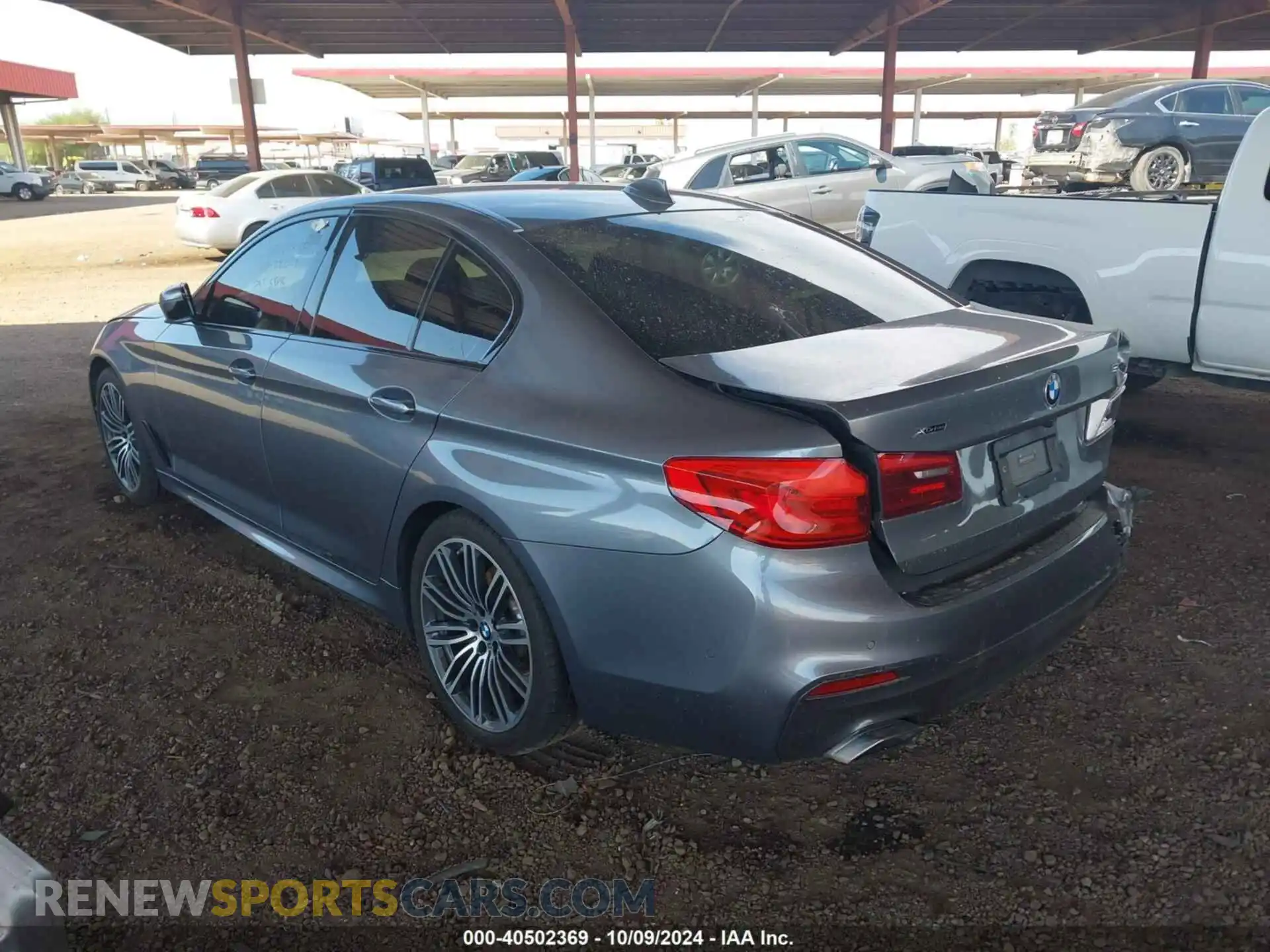 3 Photograph of a damaged car WBAJA7C59KWW23101 BMW 530I 2019