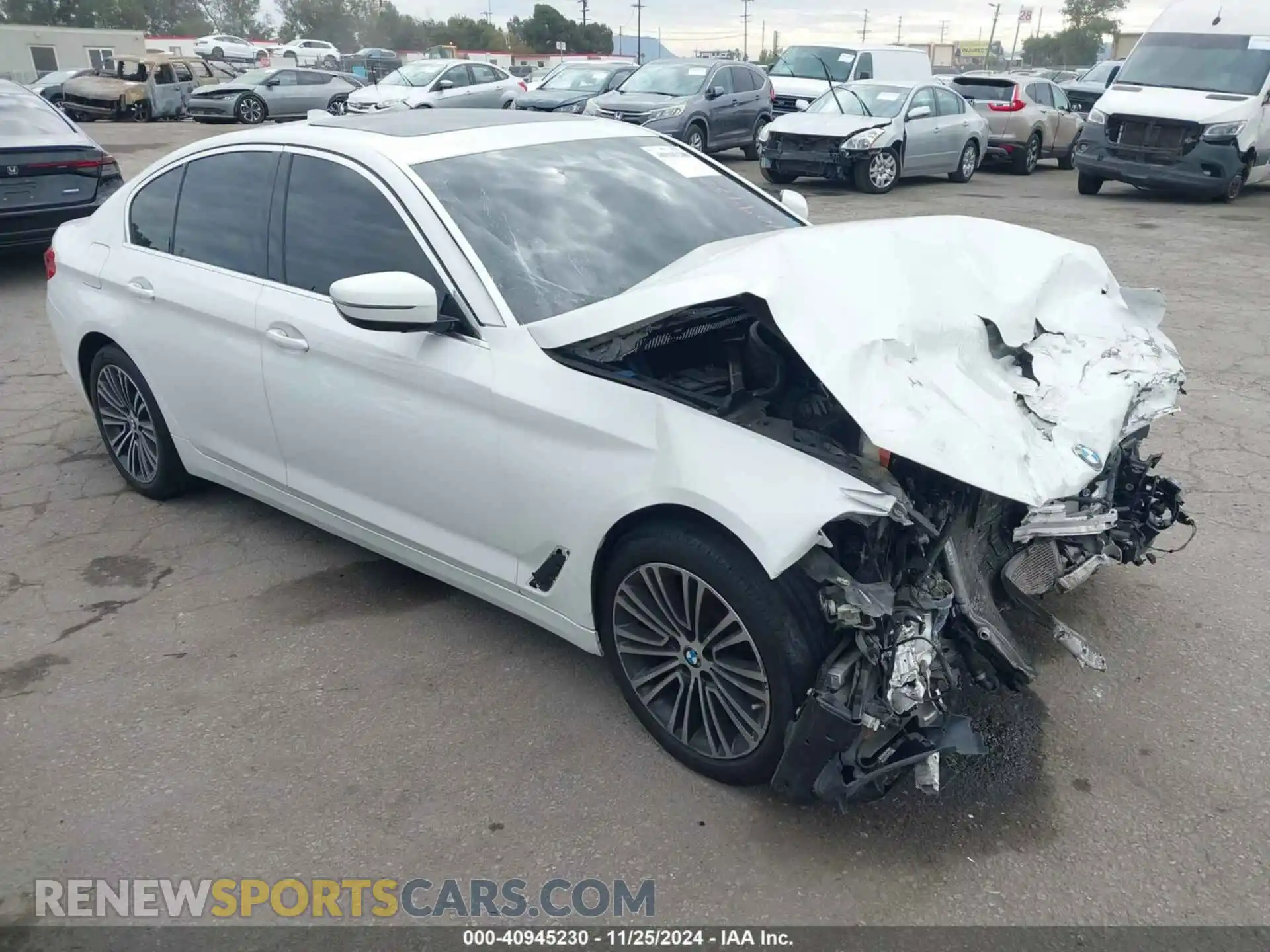 1 Photograph of a damaged car WBAJR3C01LWW64071 BMW 530I 2020