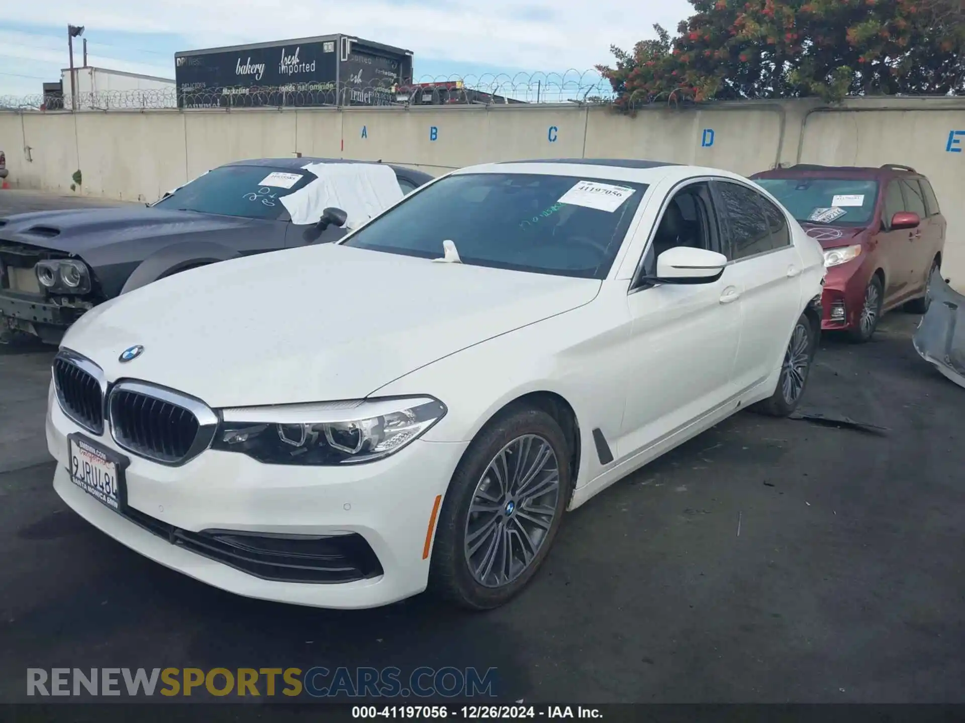 2 Photograph of a damaged car WBAJR3C05LCE47952 BMW 530I 2020