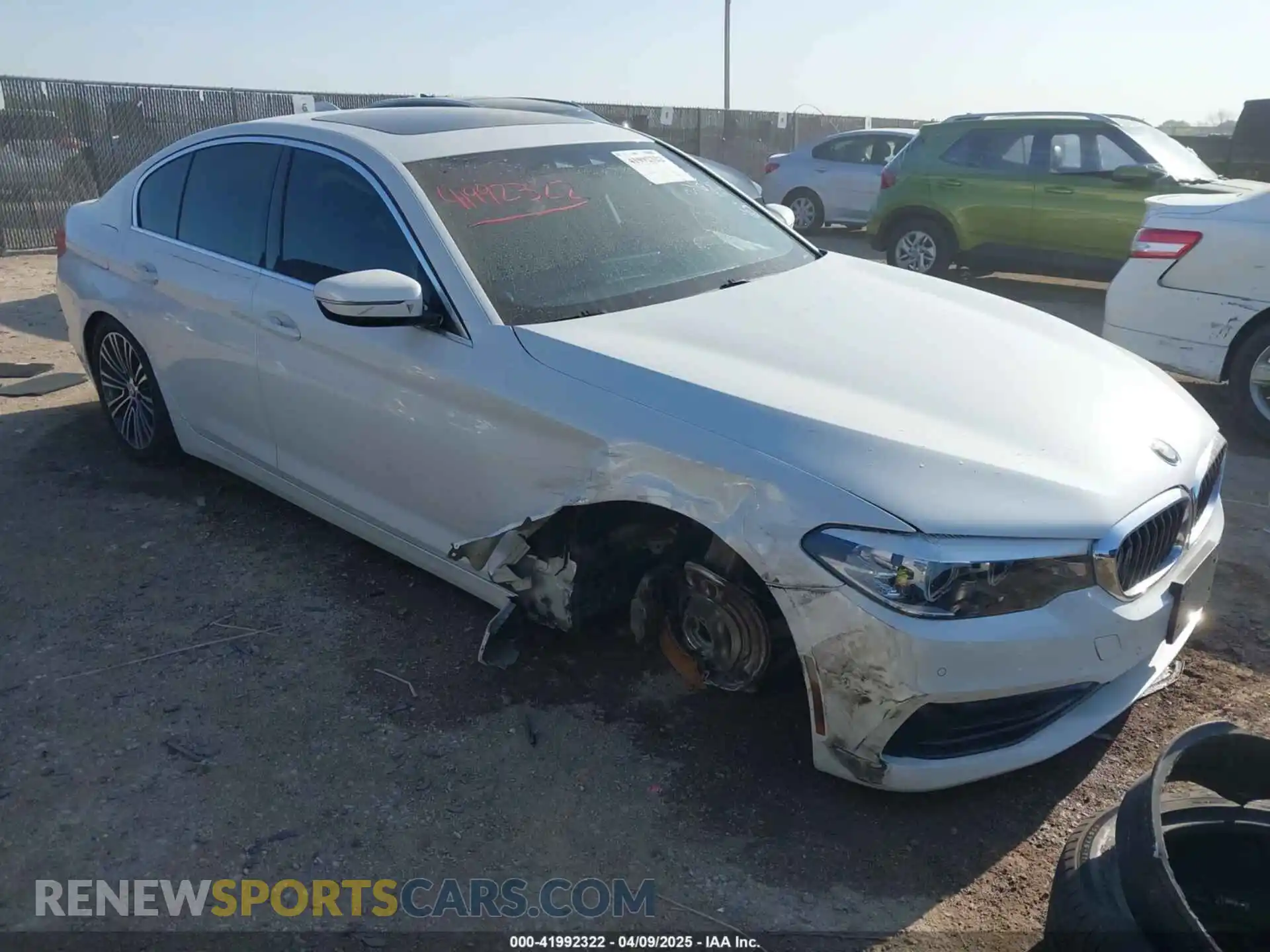 1 Photograph of a damaged car WBAJR3C0XLWW74548 BMW 530I 2020