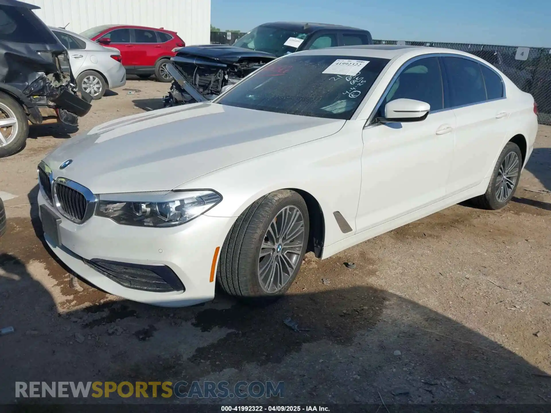 2 Photograph of a damaged car WBAJR3C0XLWW74548 BMW 530I 2020