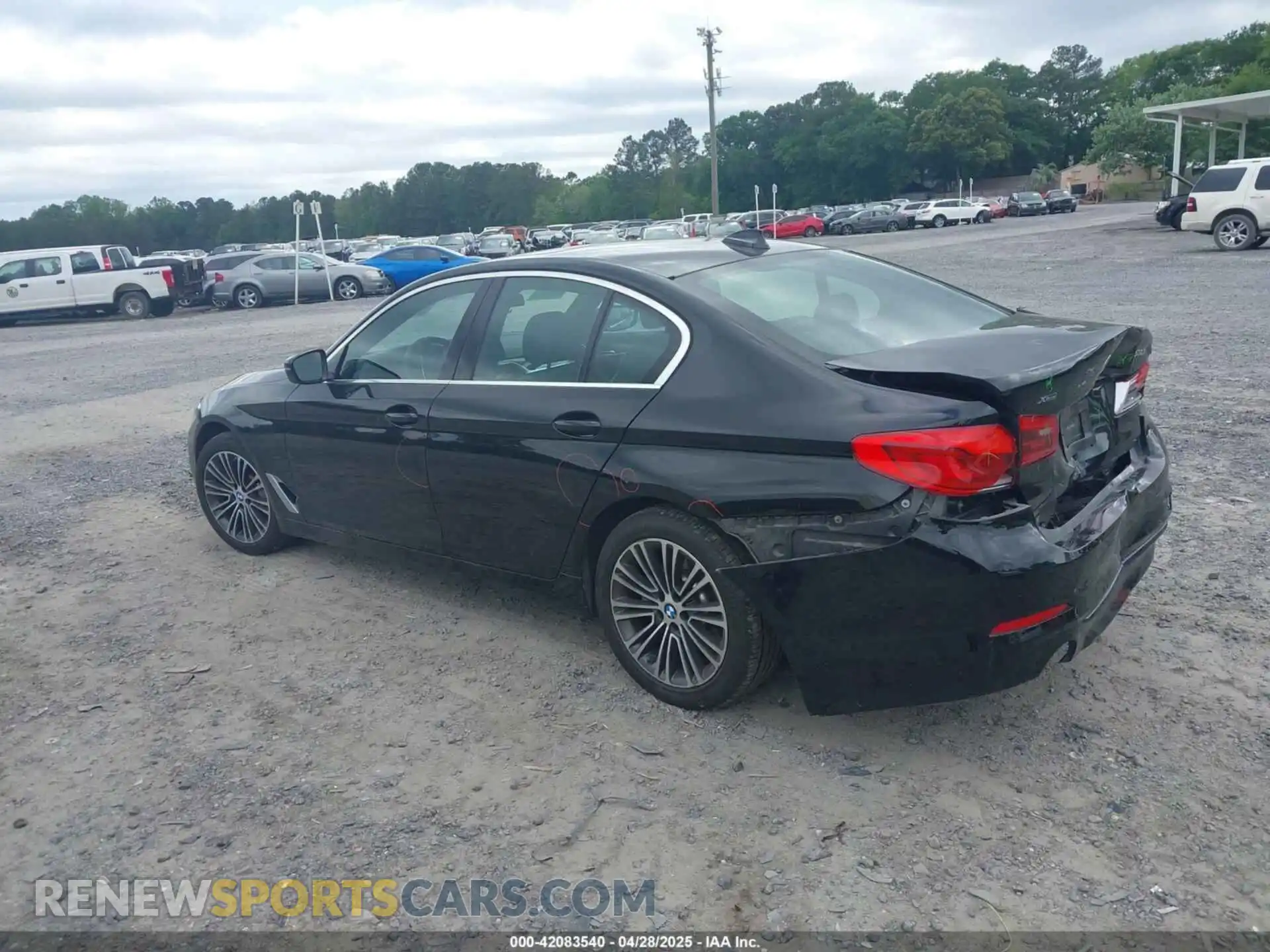 3 Photograph of a damaged car WBAJR7C06LWW65210 BMW 530I 2020