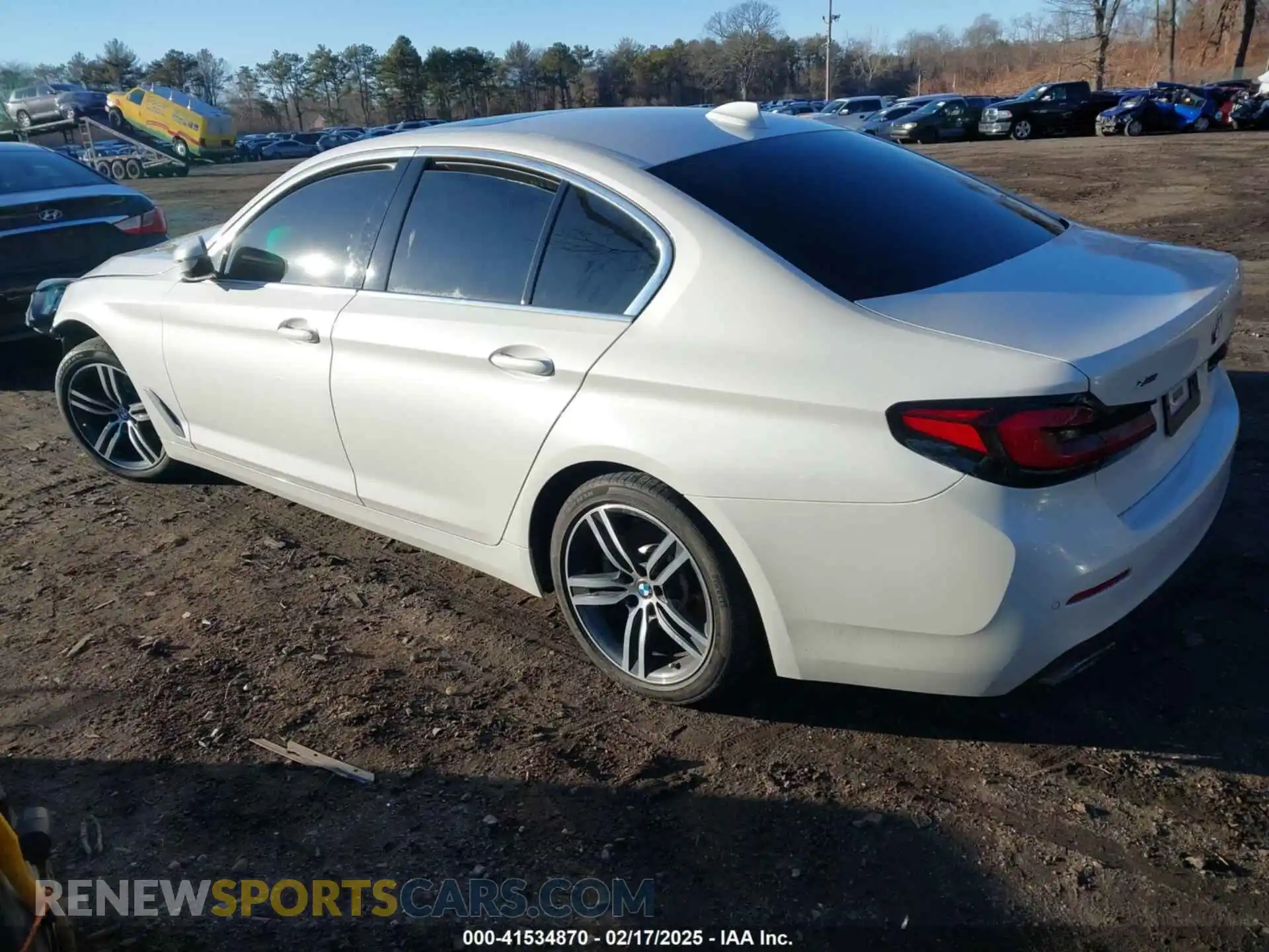 3 Photograph of a damaged car WBA13BJ03MWW94432 BMW 530I 2021