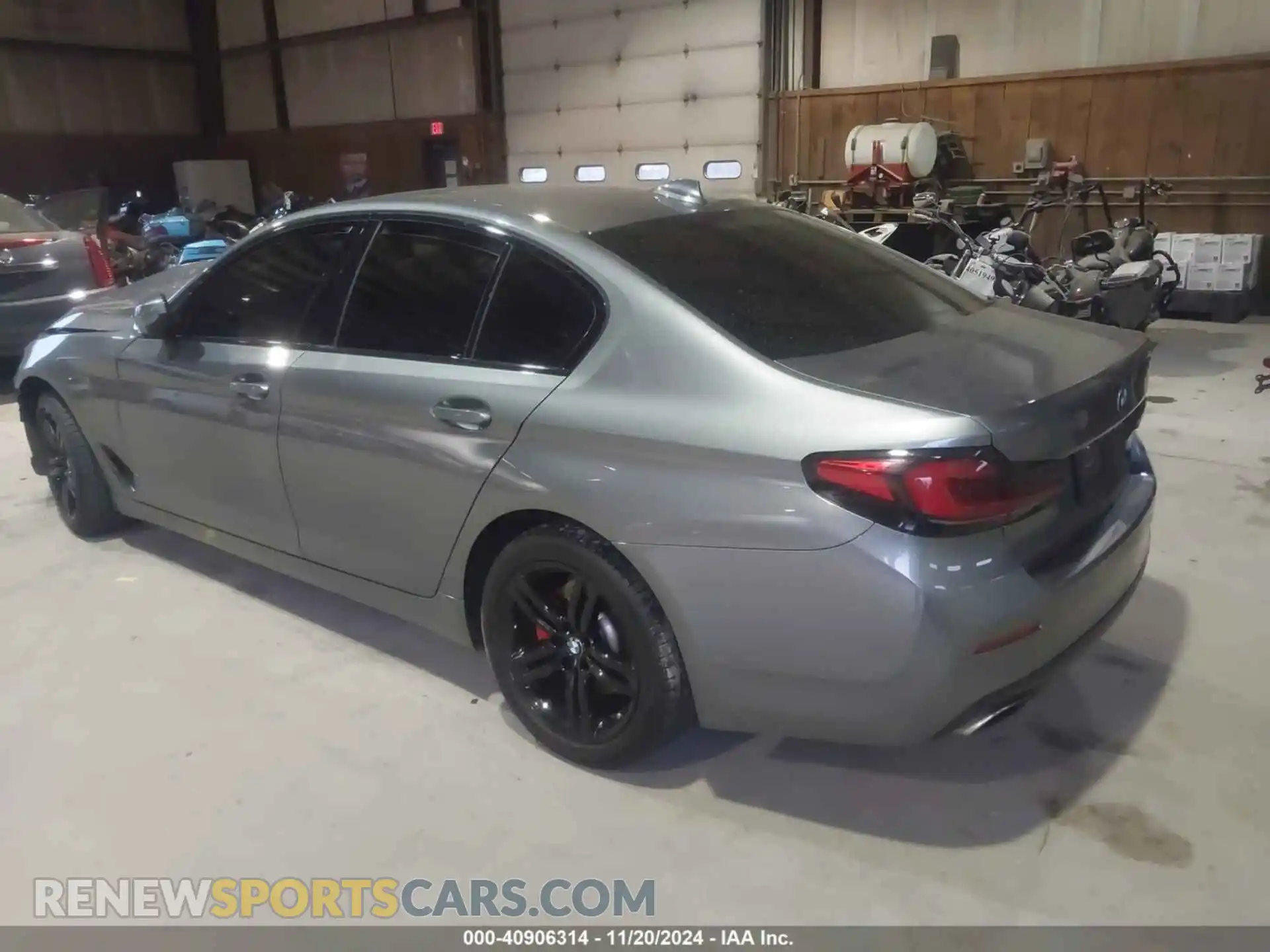 3 Photograph of a damaged car WBA13BJ07MCF20089 BMW 530I 2021