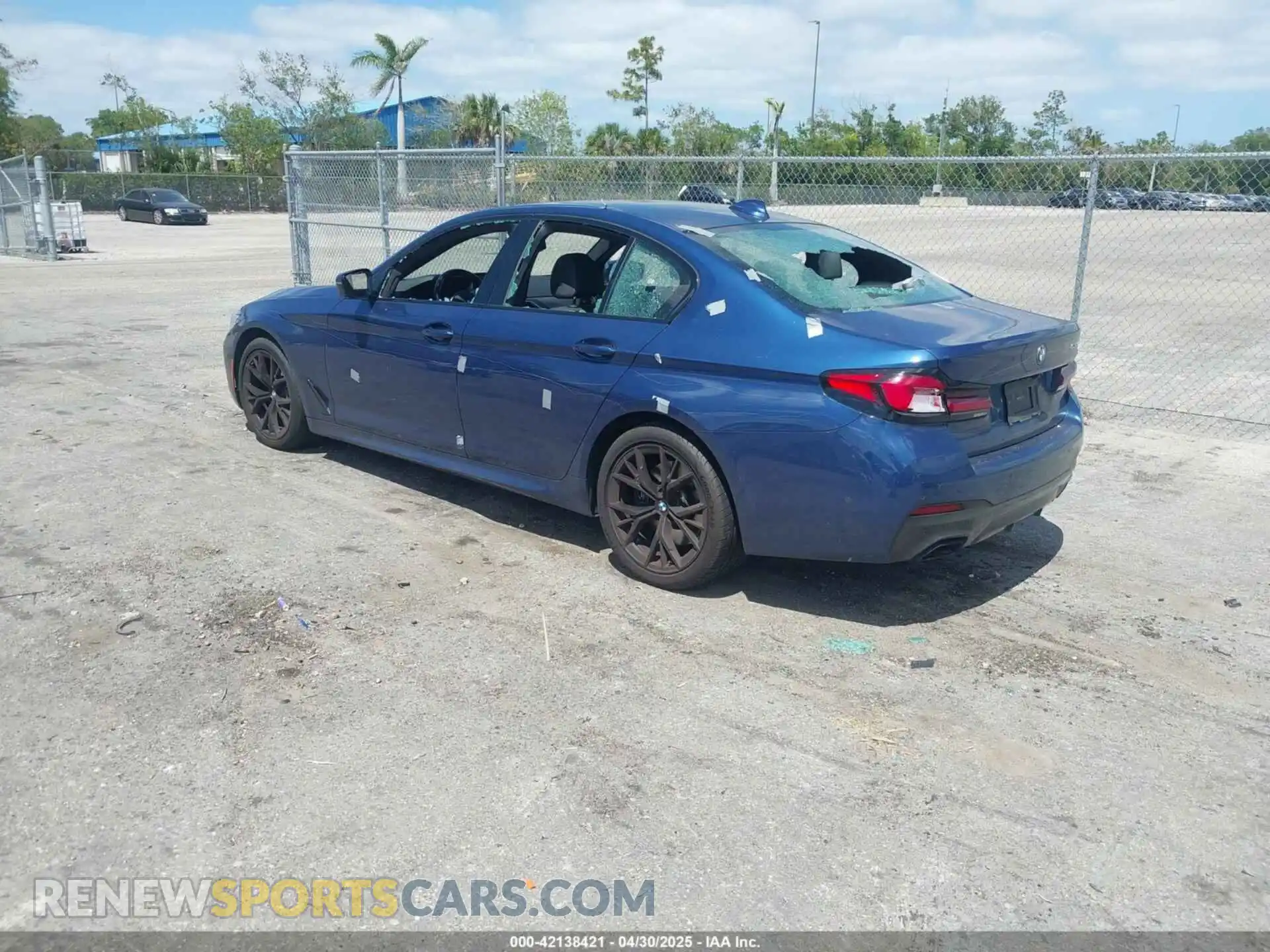 3 Photograph of a damaged car WBA53BH09MWX23682 BMW 530I 2021