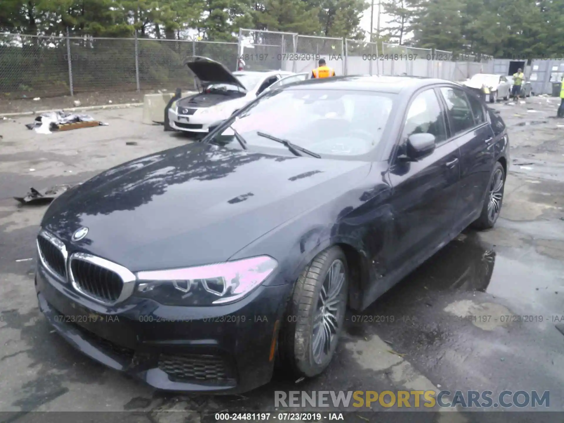2 Photograph of a damaged car WBAJE7C53KWD53919 BMW 540 2019