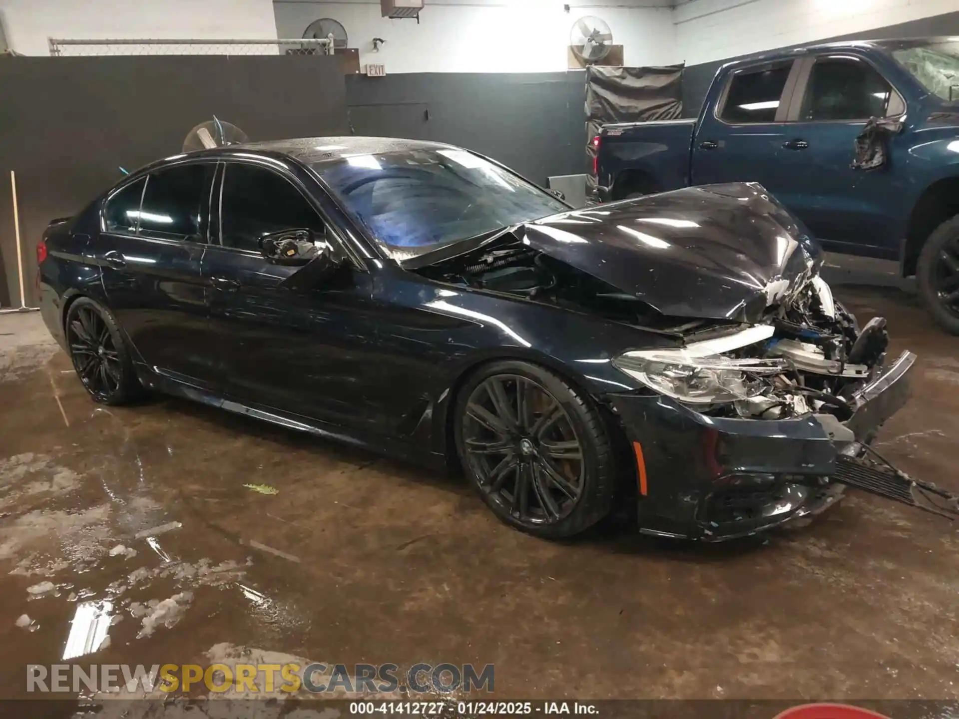 1 Photograph of a damaged car WBAJS3C04LCD32330 BMW 540I 2020