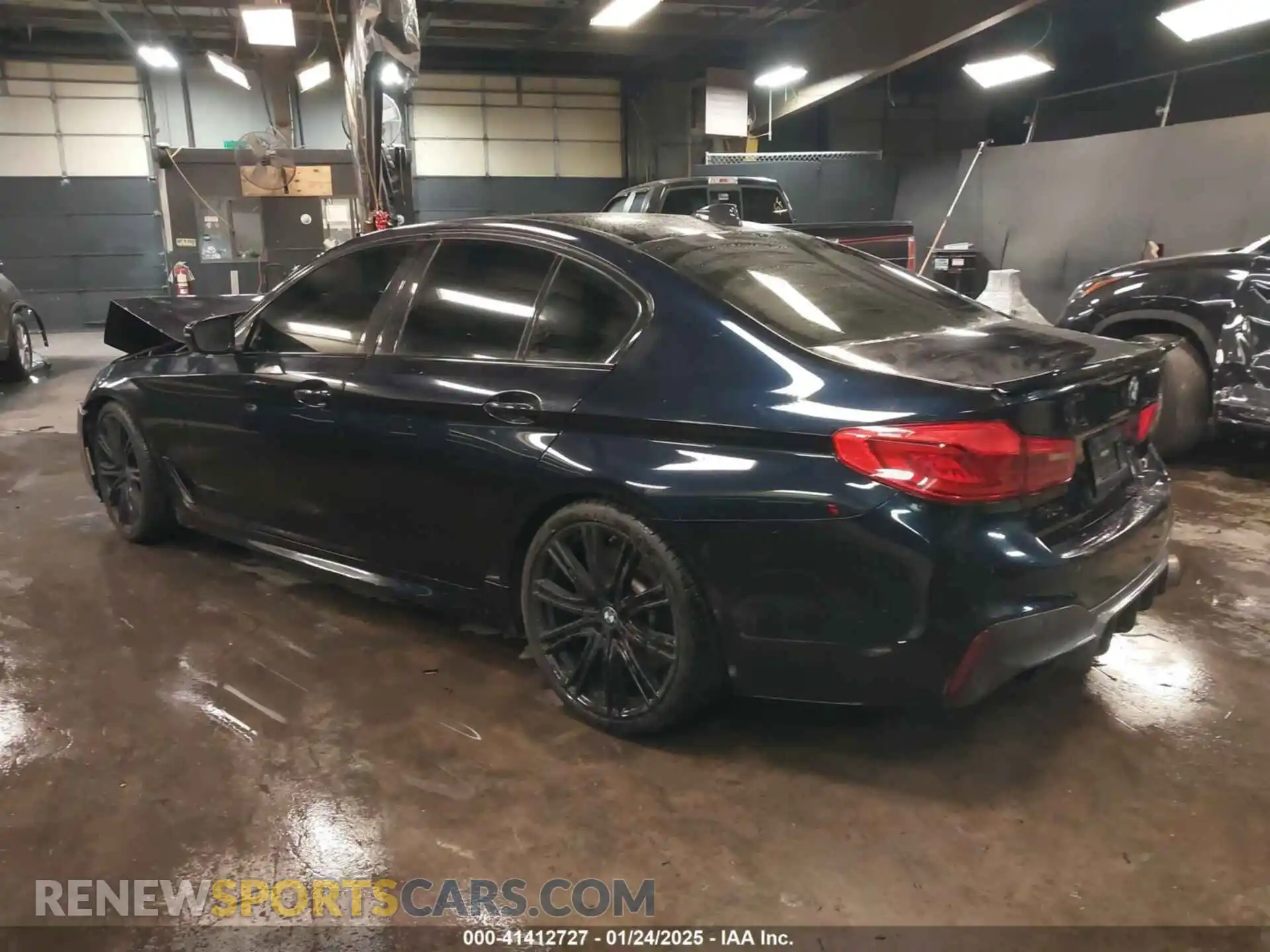 3 Photograph of a damaged car WBAJS3C04LCD32330 BMW 540I 2020
