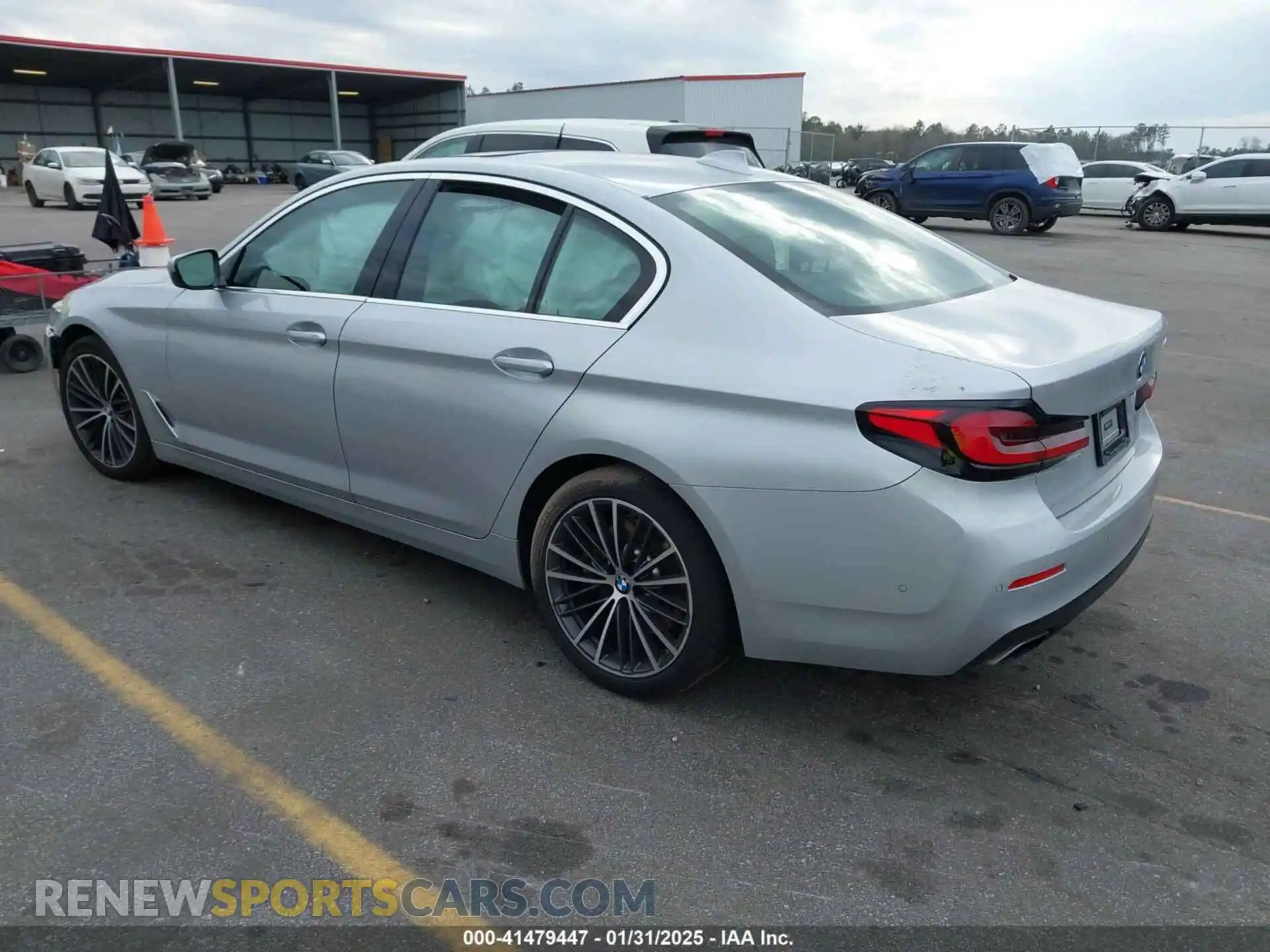 3 Photograph of a damaged car WBA53BJ01MWX11357 BMW 540I 2021