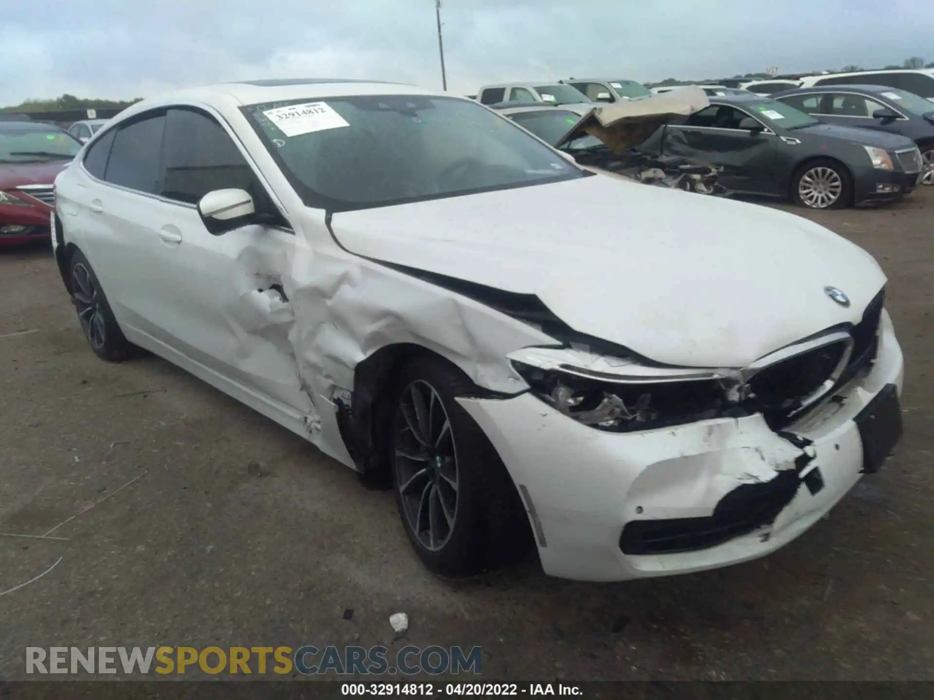 1 Photograph of a damaged car WBAJV6C52KBK08899 BMW 6 SERIES 2019