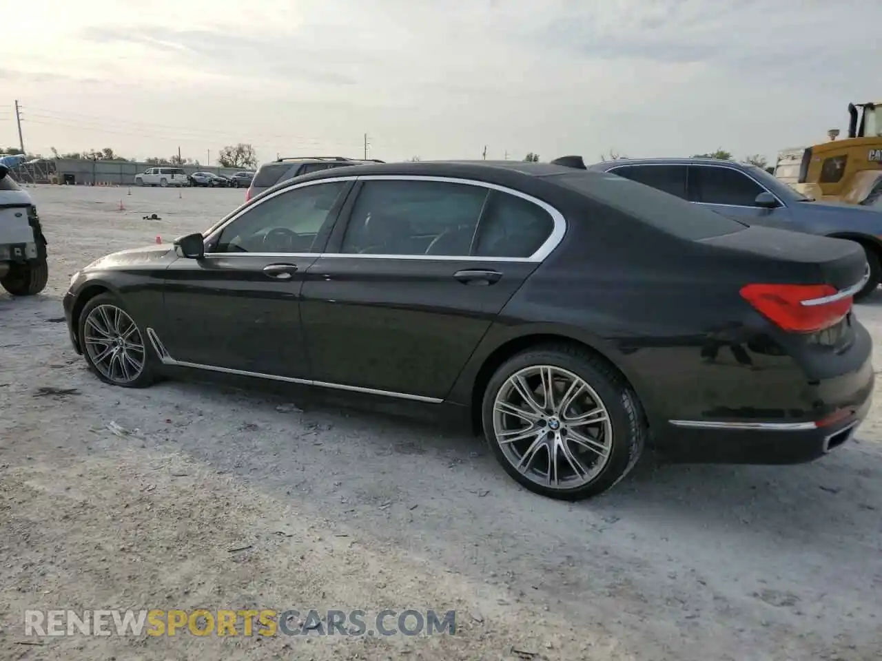 2 Photograph of a damaged car WBA7E2C50KB218236 BMW 7 SERIES 2019