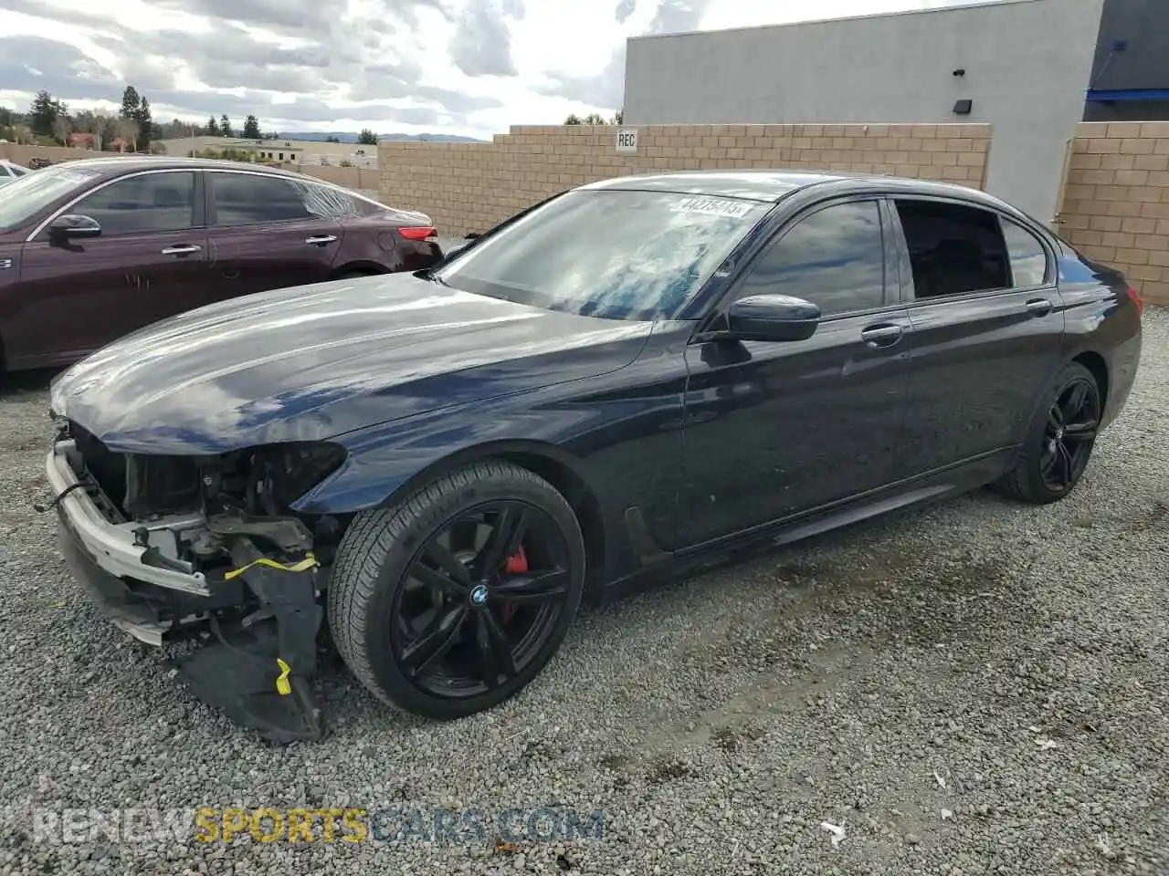 1 Photograph of a damaged car WBA7E2C51KB454264 BMW 7 SERIES 2019