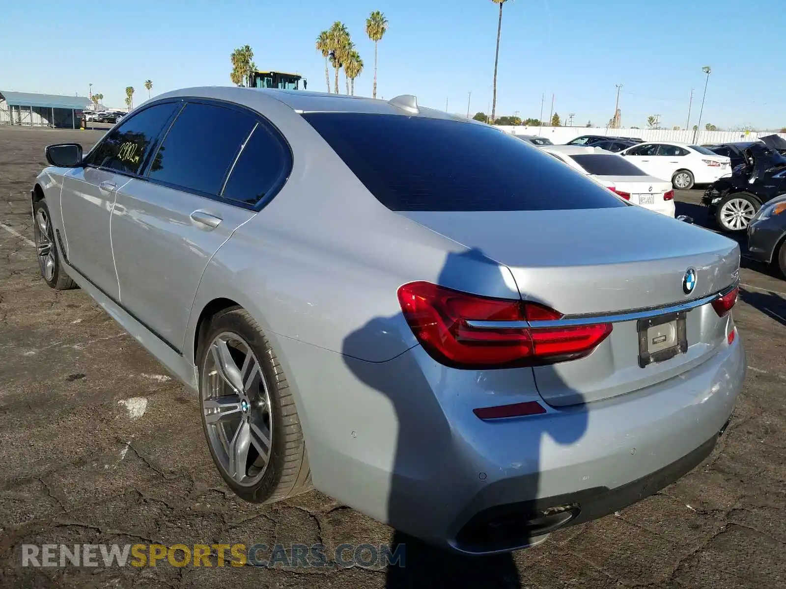 3 Photograph of a damaged car WBA7E2C54KB218319 BMW 7 SERIES 2019