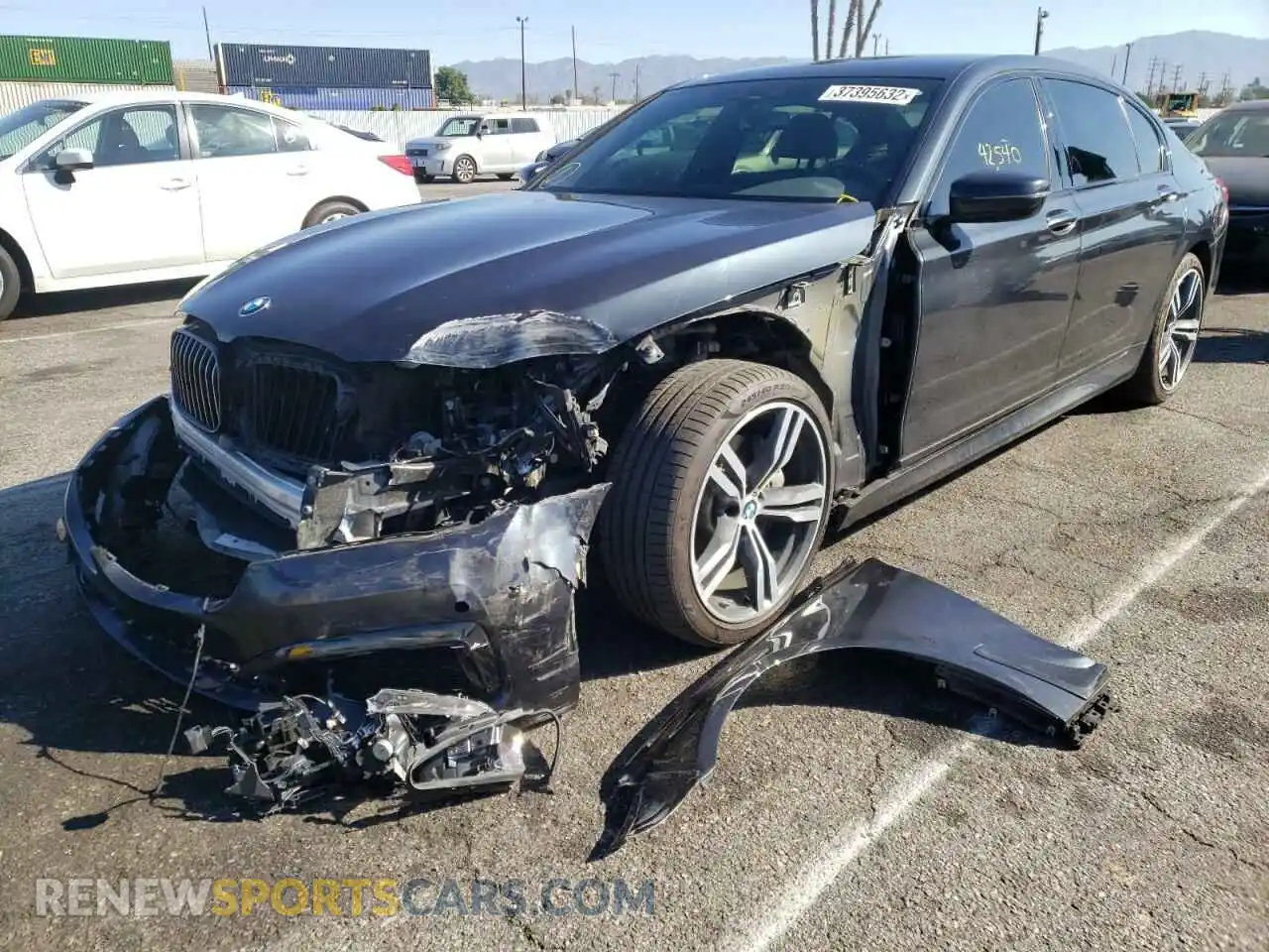 2 Photograph of a damaged car WBA7E2C57KB217424 BMW 7 SERIES 2019