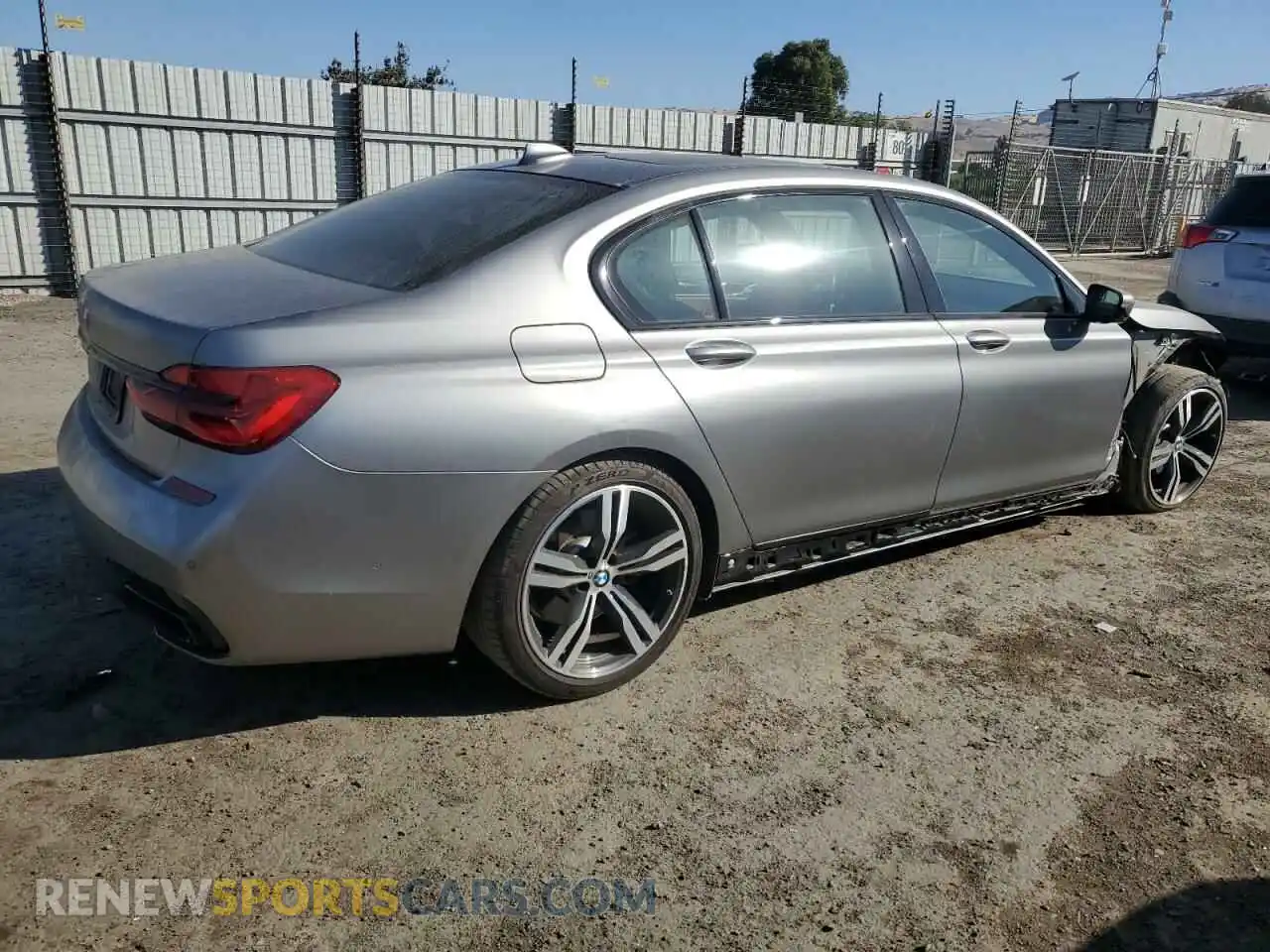 3 fotografías del automóvil dañado WBA7E2C5XKB218115 BMW 7 SERIES 2019