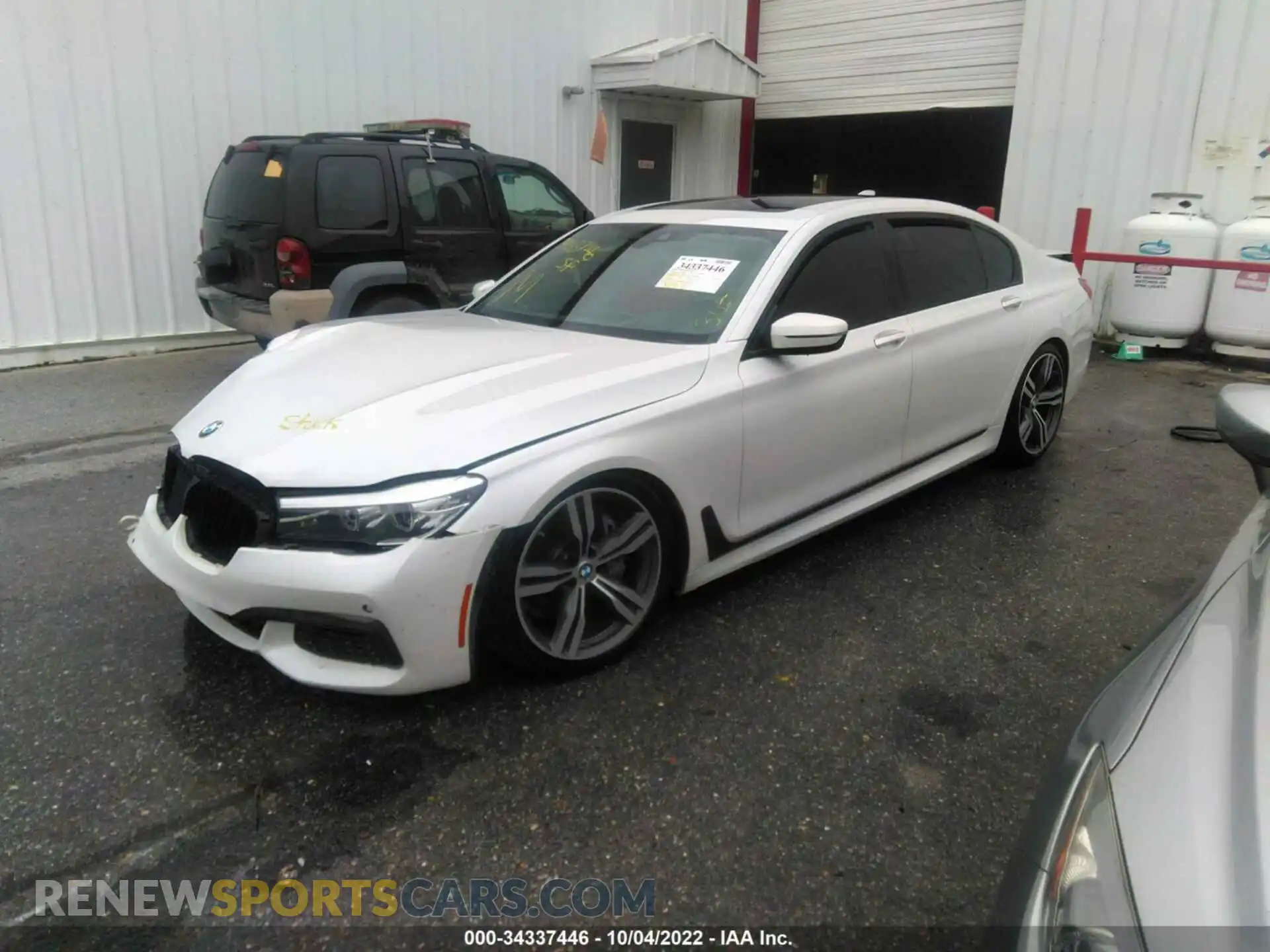 2 Photograph of a damaged car WBA7E2C5XKB218129 BMW 7 SERIES 2019