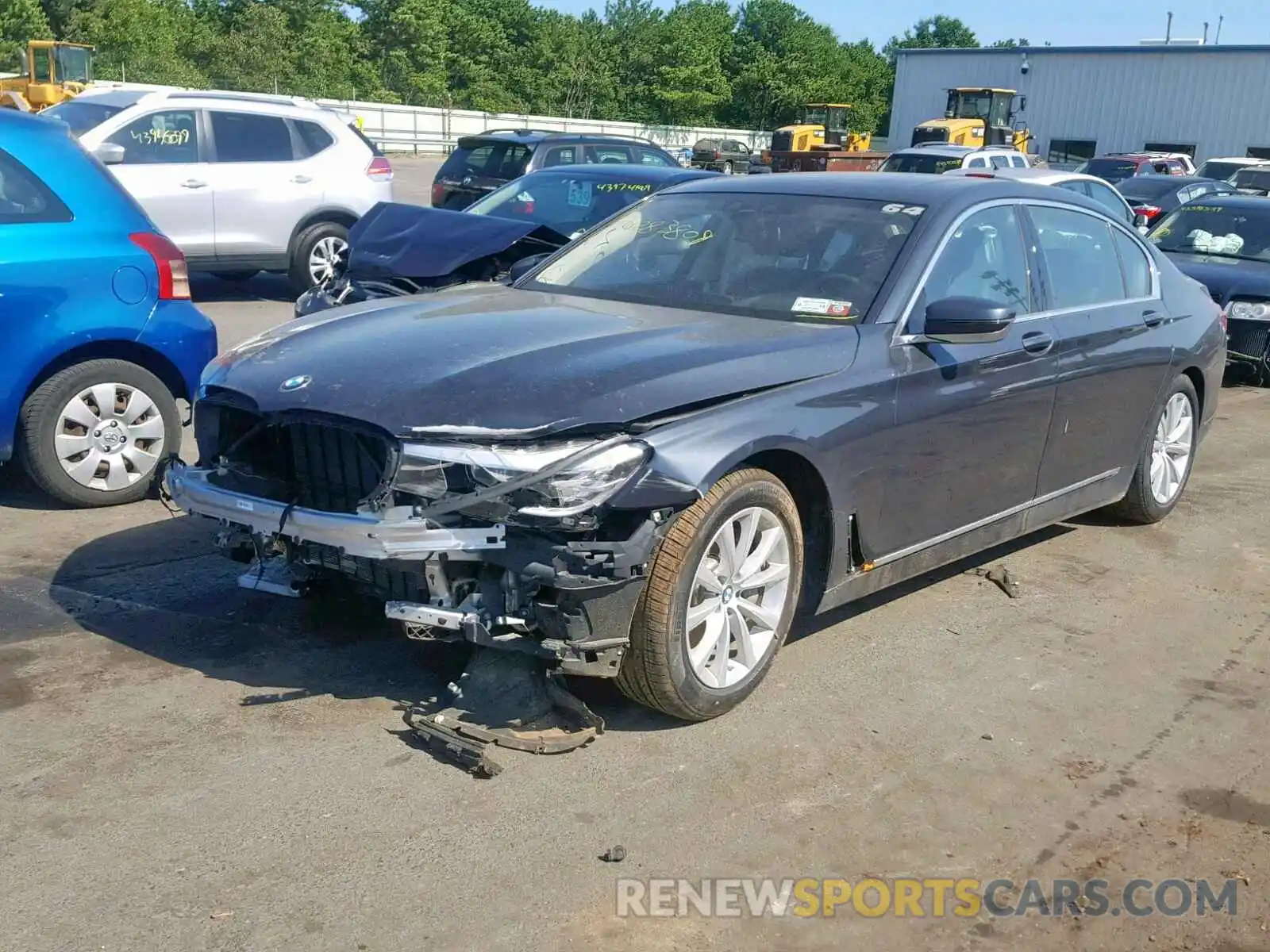 2 Photograph of a damaged car WBA7E4C54KGV70363 BMW 7 SERIES 2019