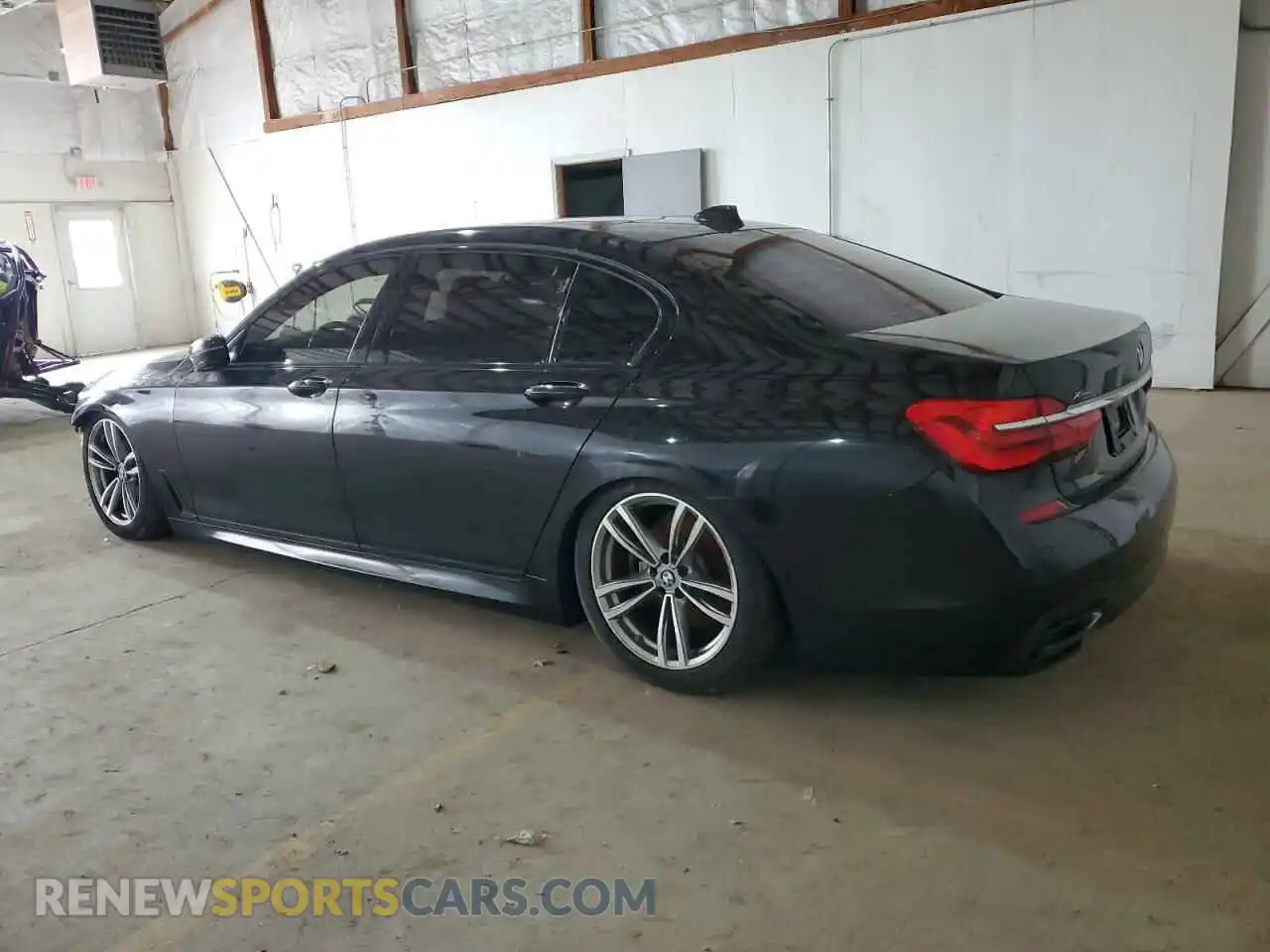2 Photograph of a damaged car WBA7F2C53KB239045 BMW 7 SERIES 2019