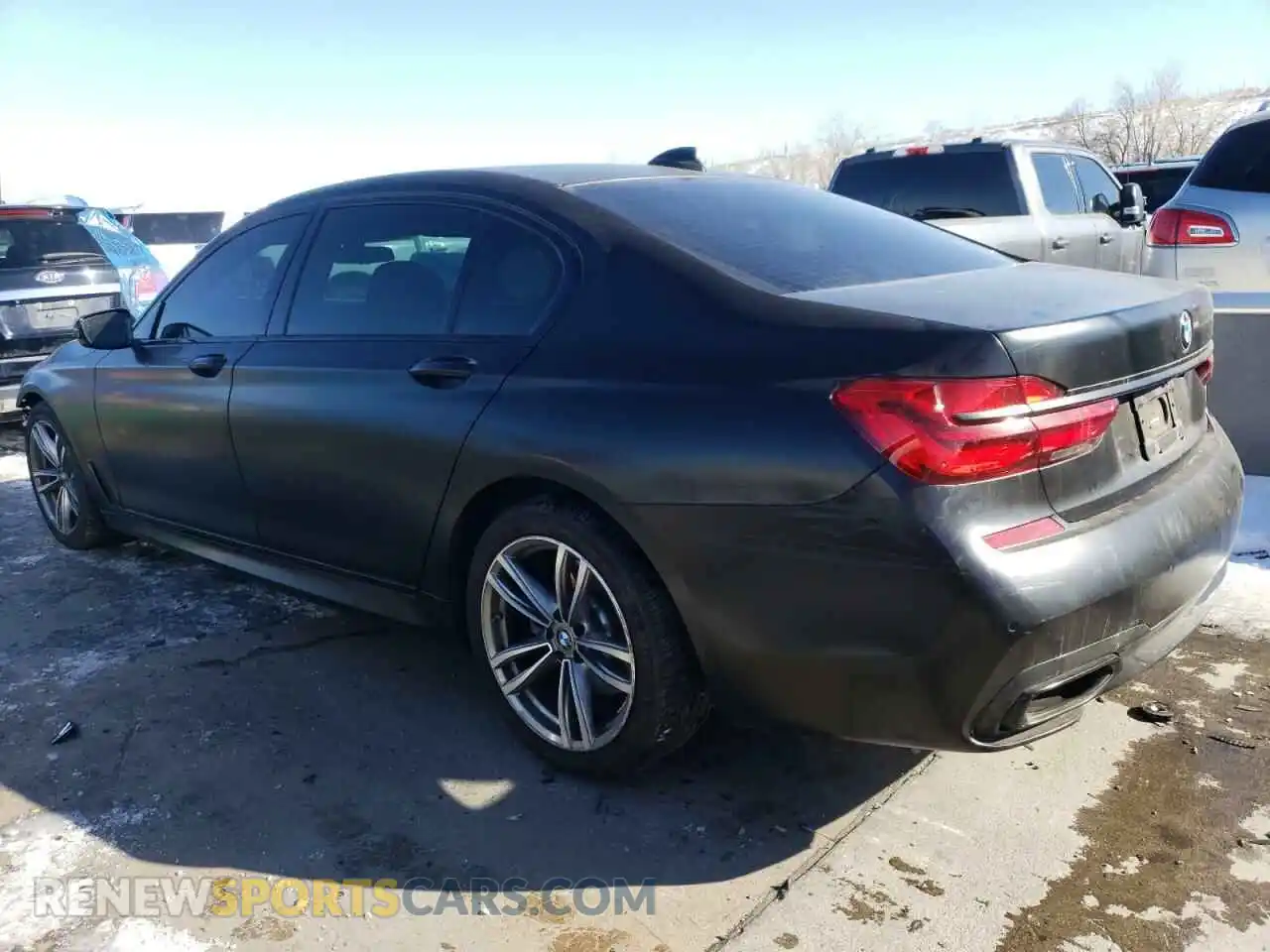 2 Photograph of a damaged car WBA7F2C58KB239431 BMW 7 SERIES 2019