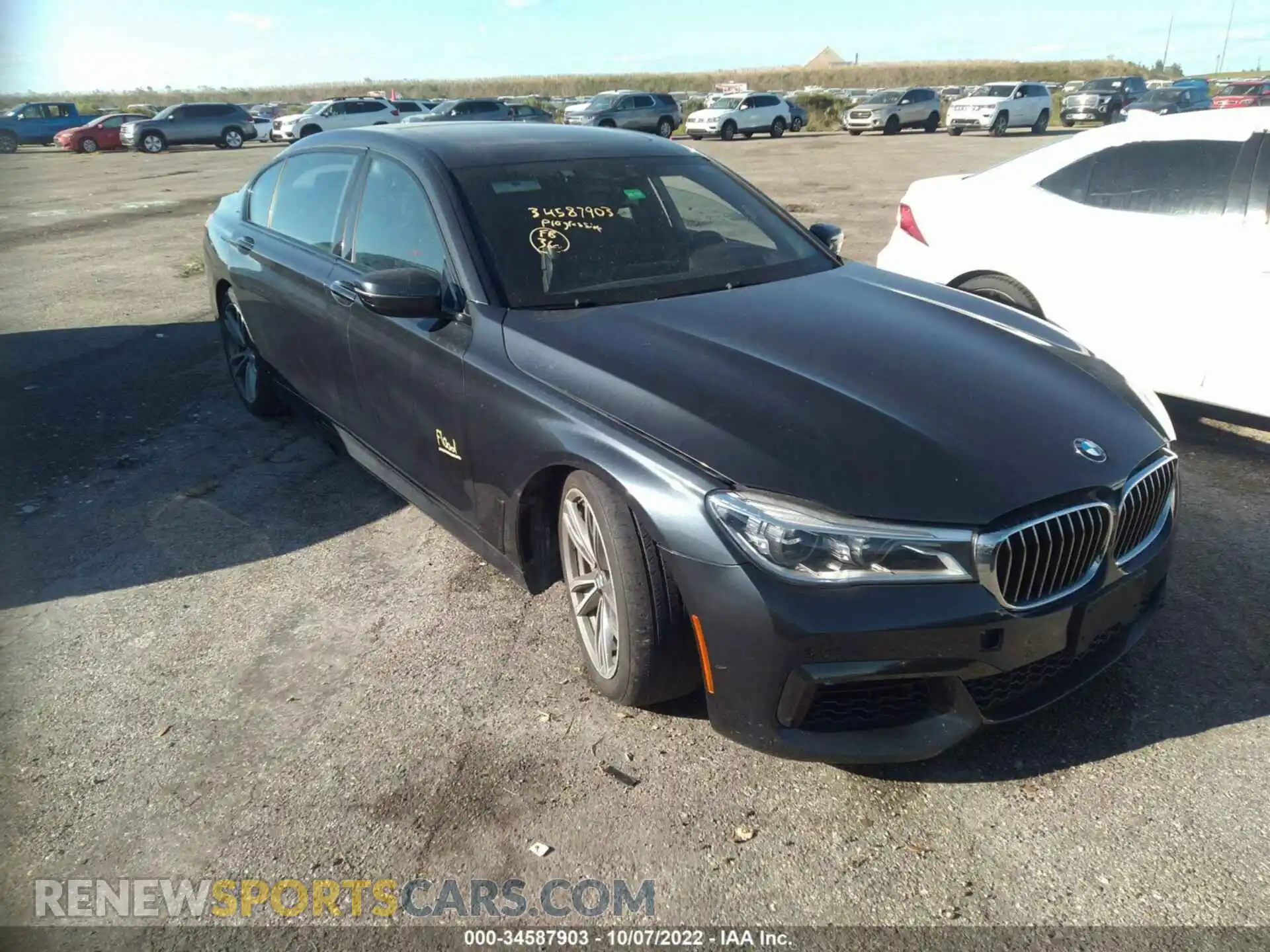 1 Photograph of a damaged car WBA7F2C58KB240756 BMW 7 SERIES 2019