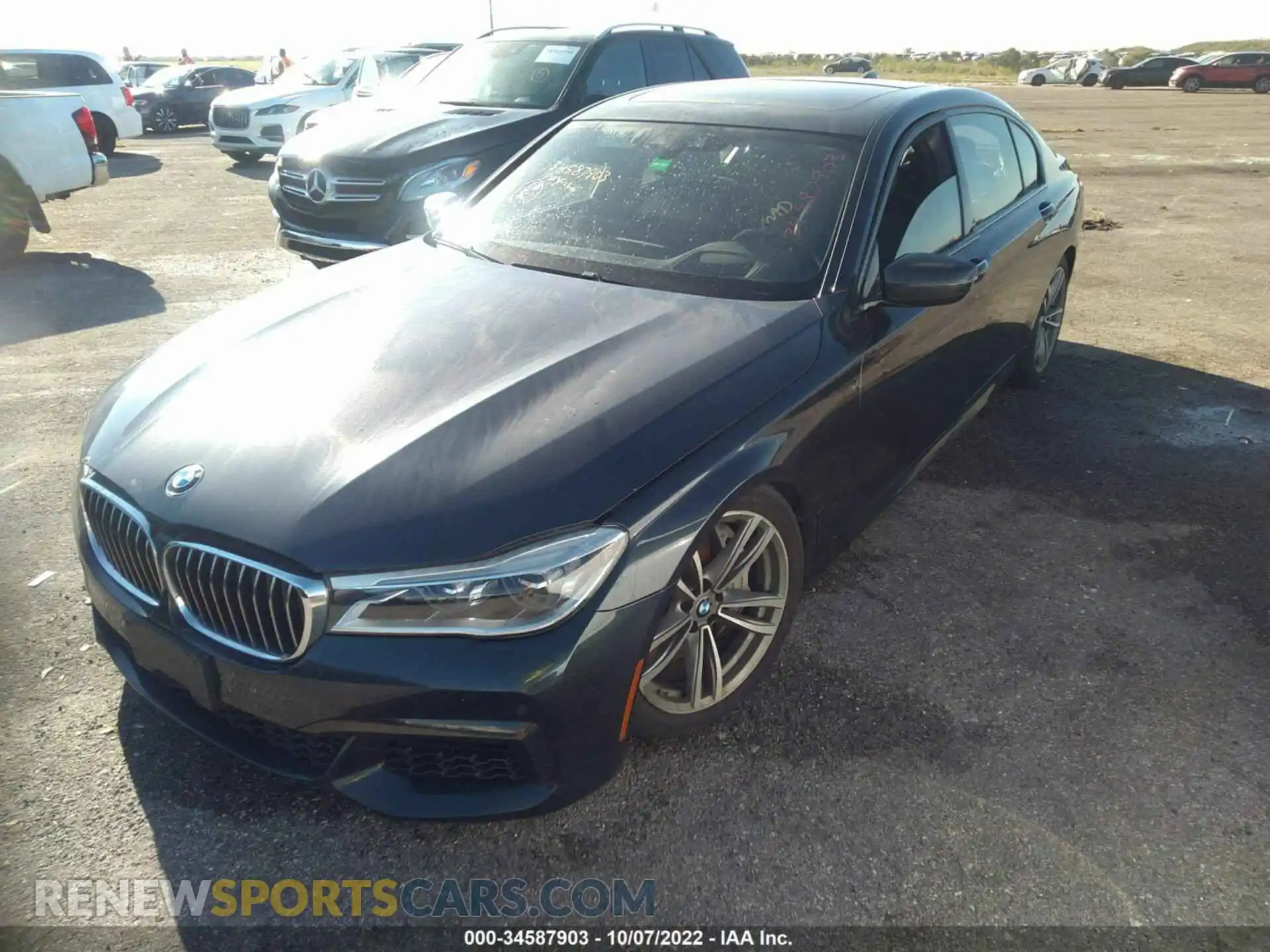 2 Photograph of a damaged car WBA7F2C58KB240756 BMW 7 SERIES 2019