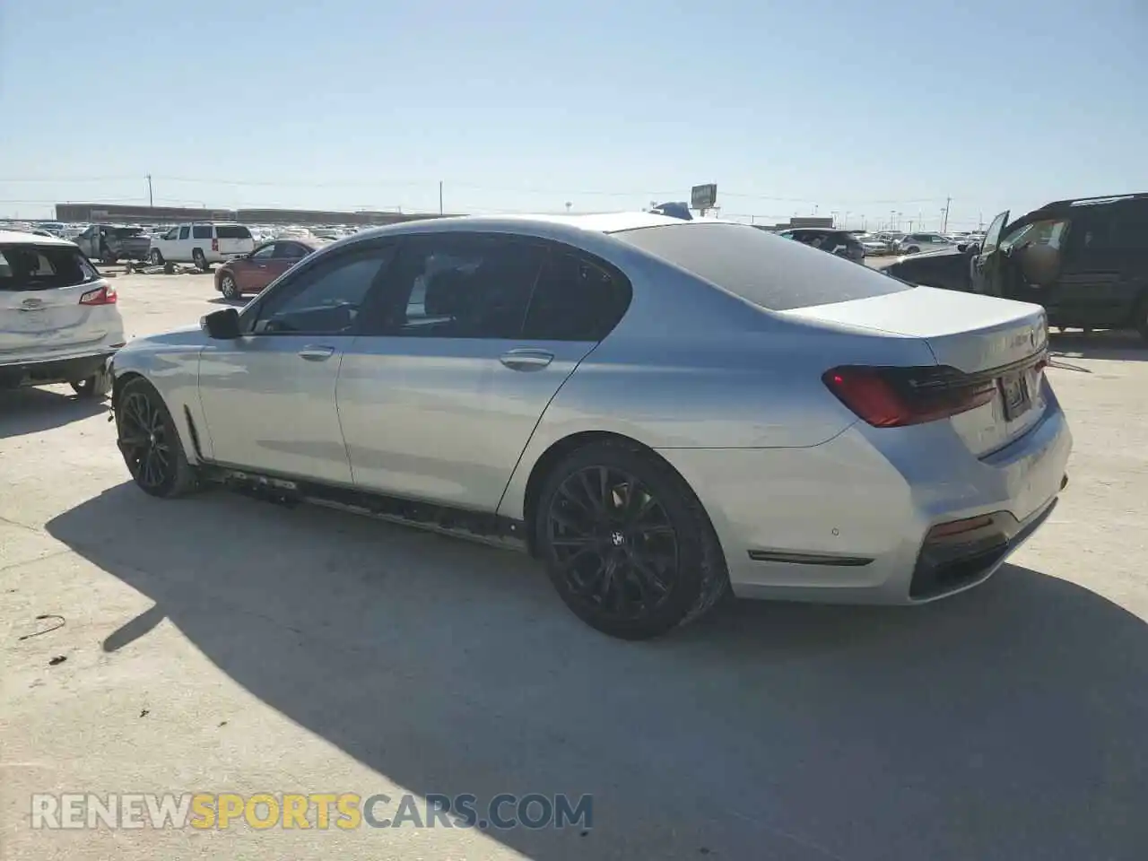 2 Photograph of a damaged car WBA7T2C01LGF96888 BMW 7 SERIES 2020
