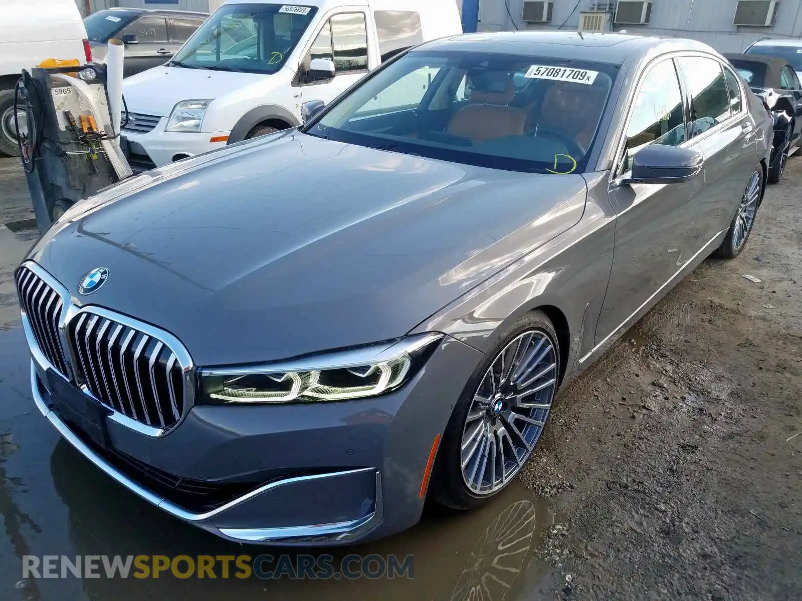 2 Photograph of a damaged car WBA7T2C03LGL17664 BMW 7 SERIES 2020