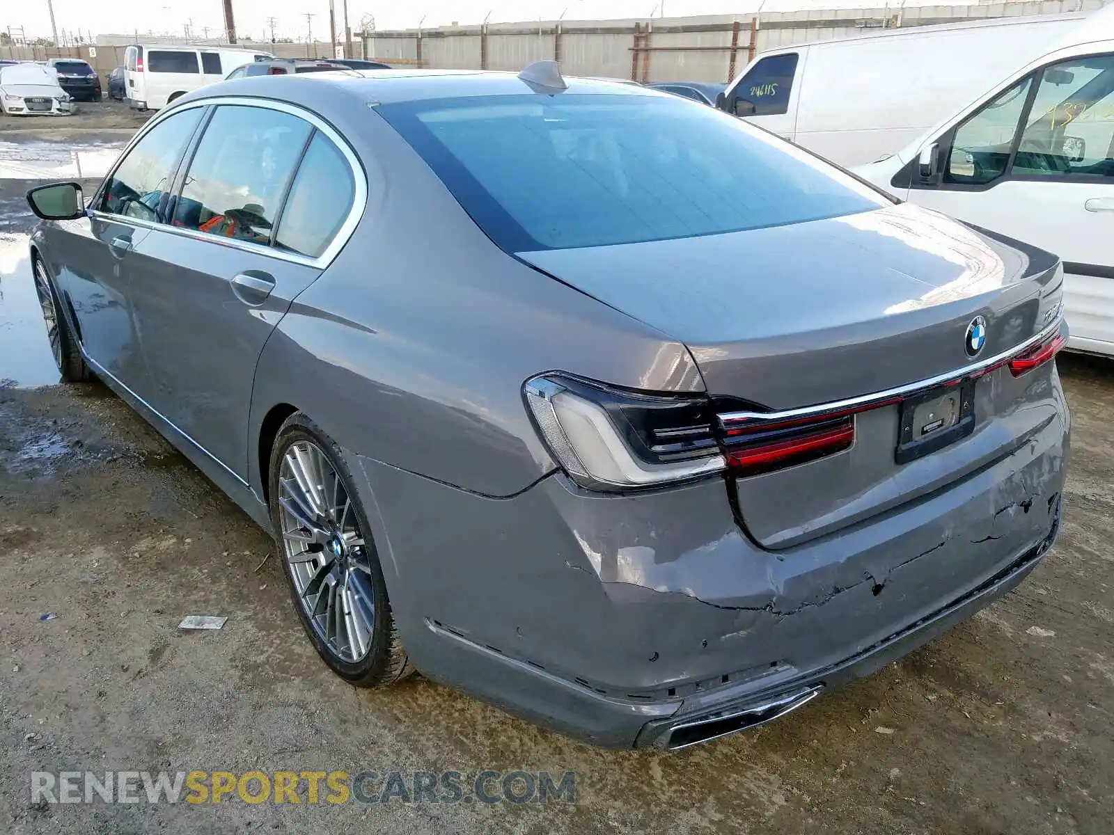 3 Photograph of a damaged car WBA7T2C03LGL17664 BMW 7 SERIES 2020