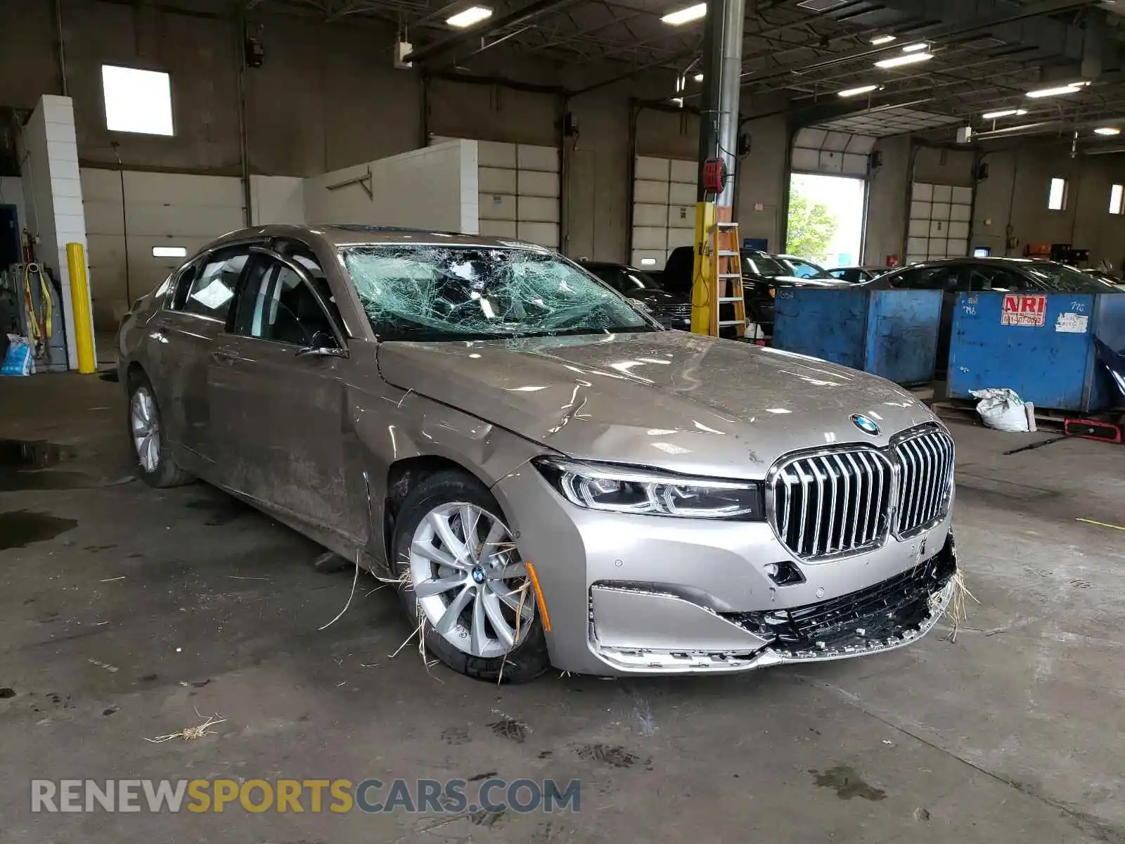 1 Photograph of a damaged car WBA7T4C07LCD64668 BMW 7 SERIES 2020