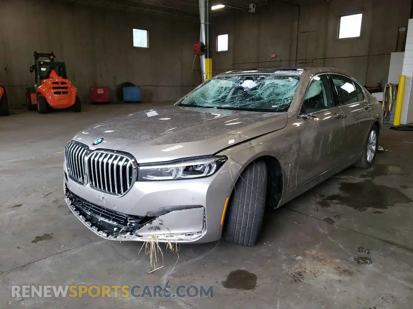 2 Photograph of a damaged car WBA7T4C07LCD64668 BMW 7 SERIES 2020