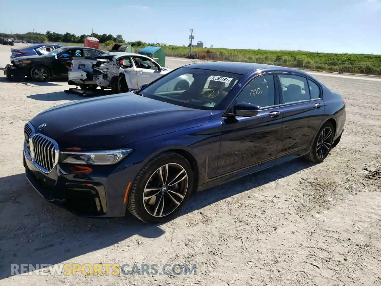 2 Photograph of a damaged car WBA7U2C0XLGJ59885 BMW 7 SERIES 2020