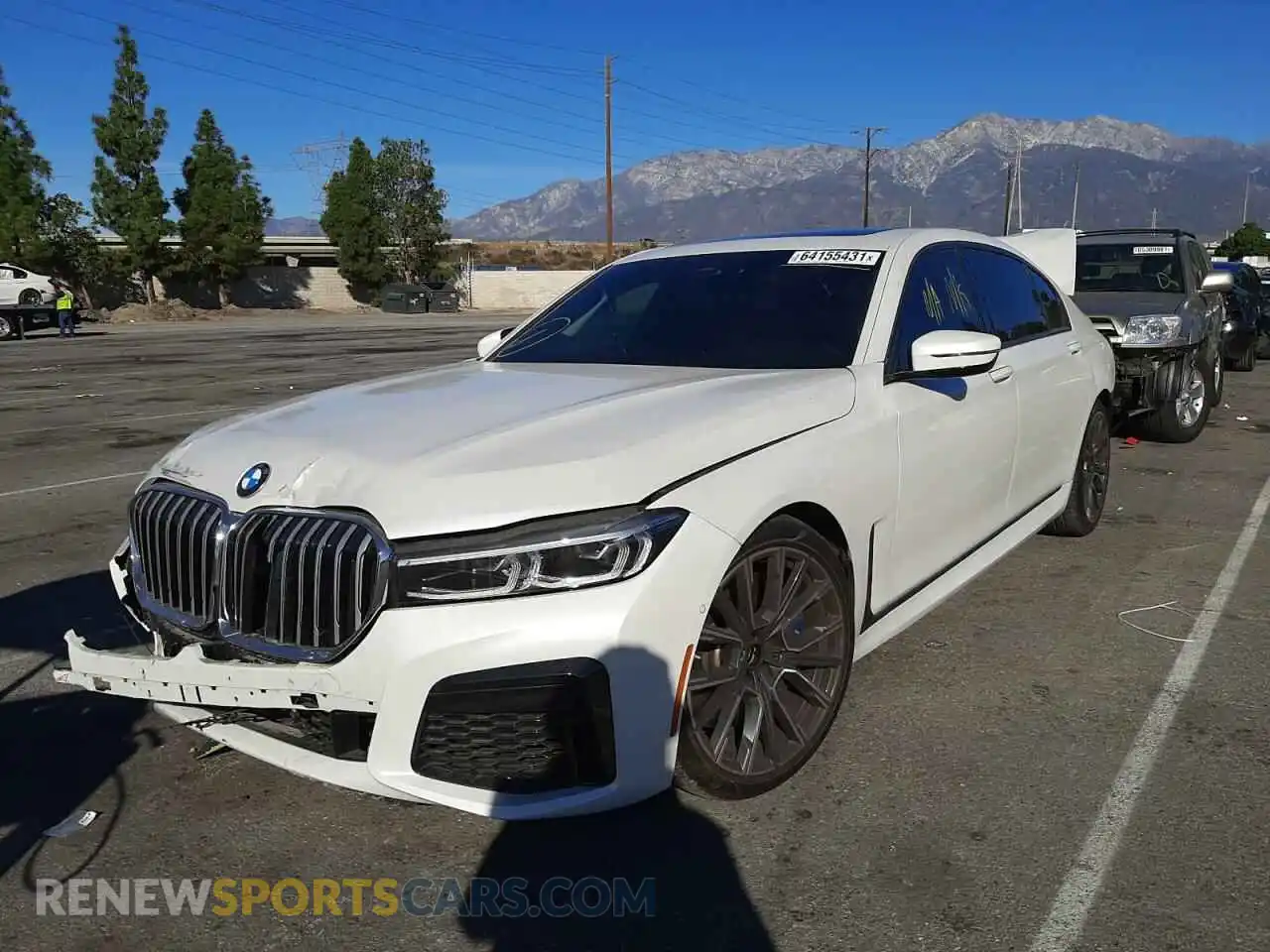 2 Photograph of a damaged car WBA7T2C00MCF18613 BMW 7 SERIES 2021