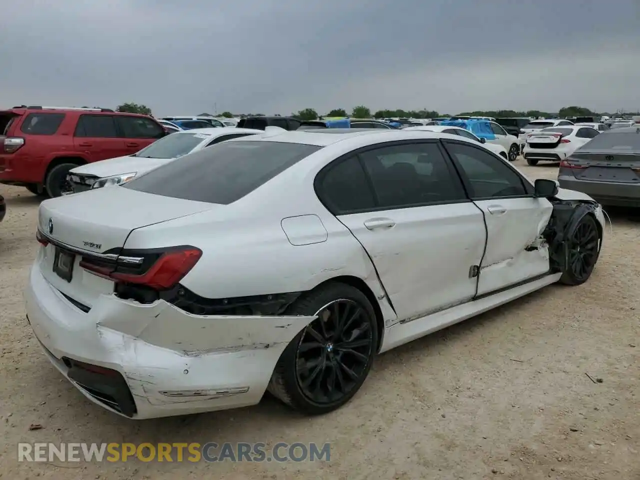 3 Photograph of a damaged car WBA7T2C06MCF88813 BMW 7 SERIES 2021