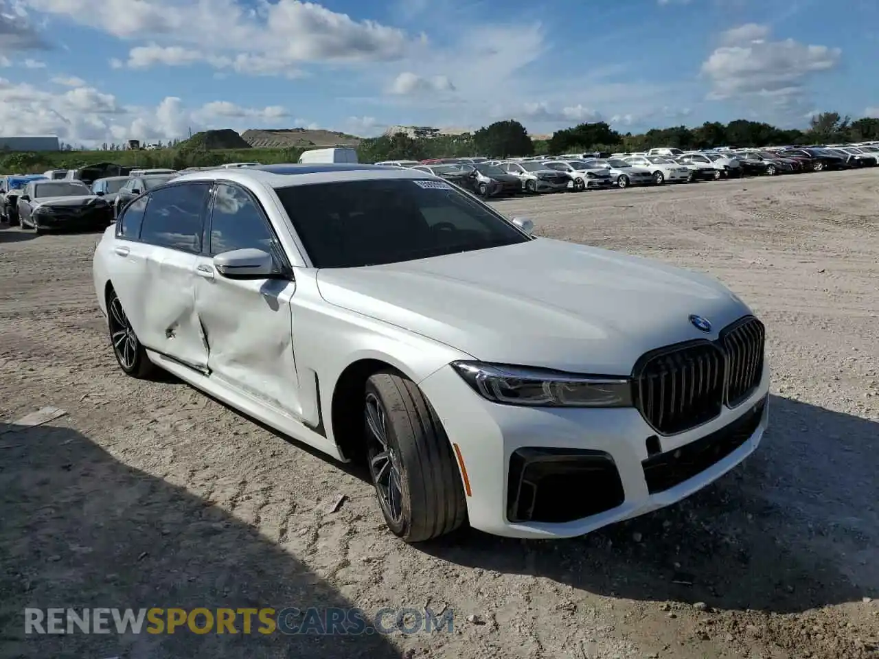 1 Photograph of a damaged car WBA7U2C02MCG50124 BMW 7 SERIES 2021
