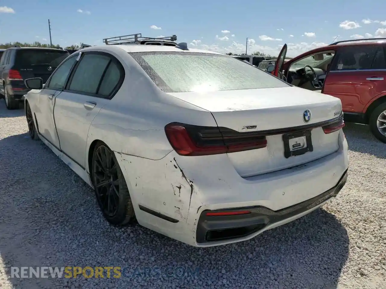 3 Photograph of a damaged car WBA7U2C04MCF05294 BMW 7 SERIES 2021