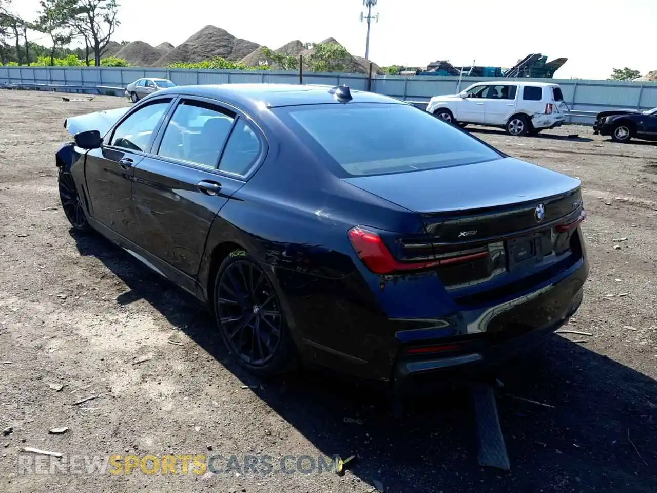3 Photograph of a damaged car WBA7U2C08MCF53218 BMW 7 SERIES 2021