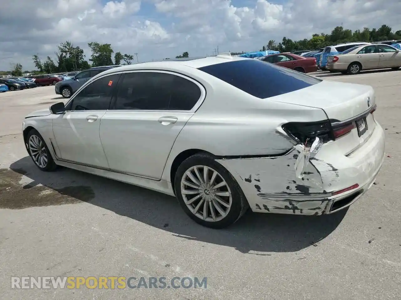 2 Photograph of a damaged car WBA7T2C06NCH26688 BMW 7 SERIES 2022