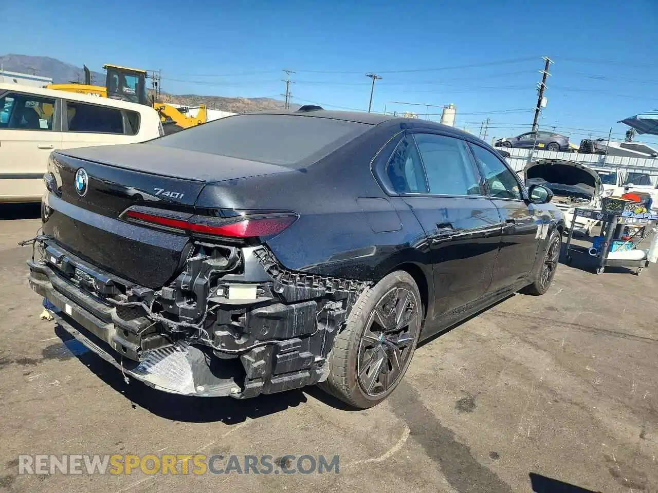 3 Фотография поврежденного автомобиля WBA23EH01RCR02909 BMW 7 SERIES 2024