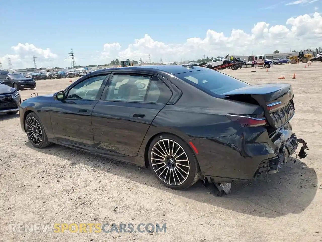 2 Photograph of a damaged car WBA23EH03RCS45983 BMW 7 SERIES 2024
