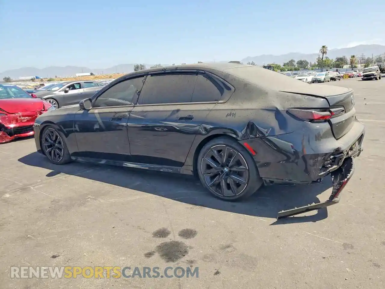 2 Photograph of a damaged car WBA23EH06RCR09080 BMW 7 SERIES 2024