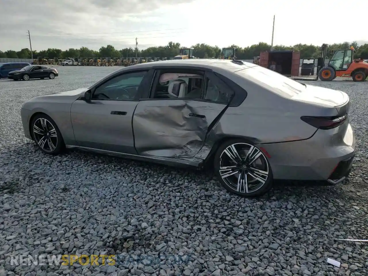 2 Photograph of a damaged car WBA23EH08RCS95536 BMW 7 SERIES 2024