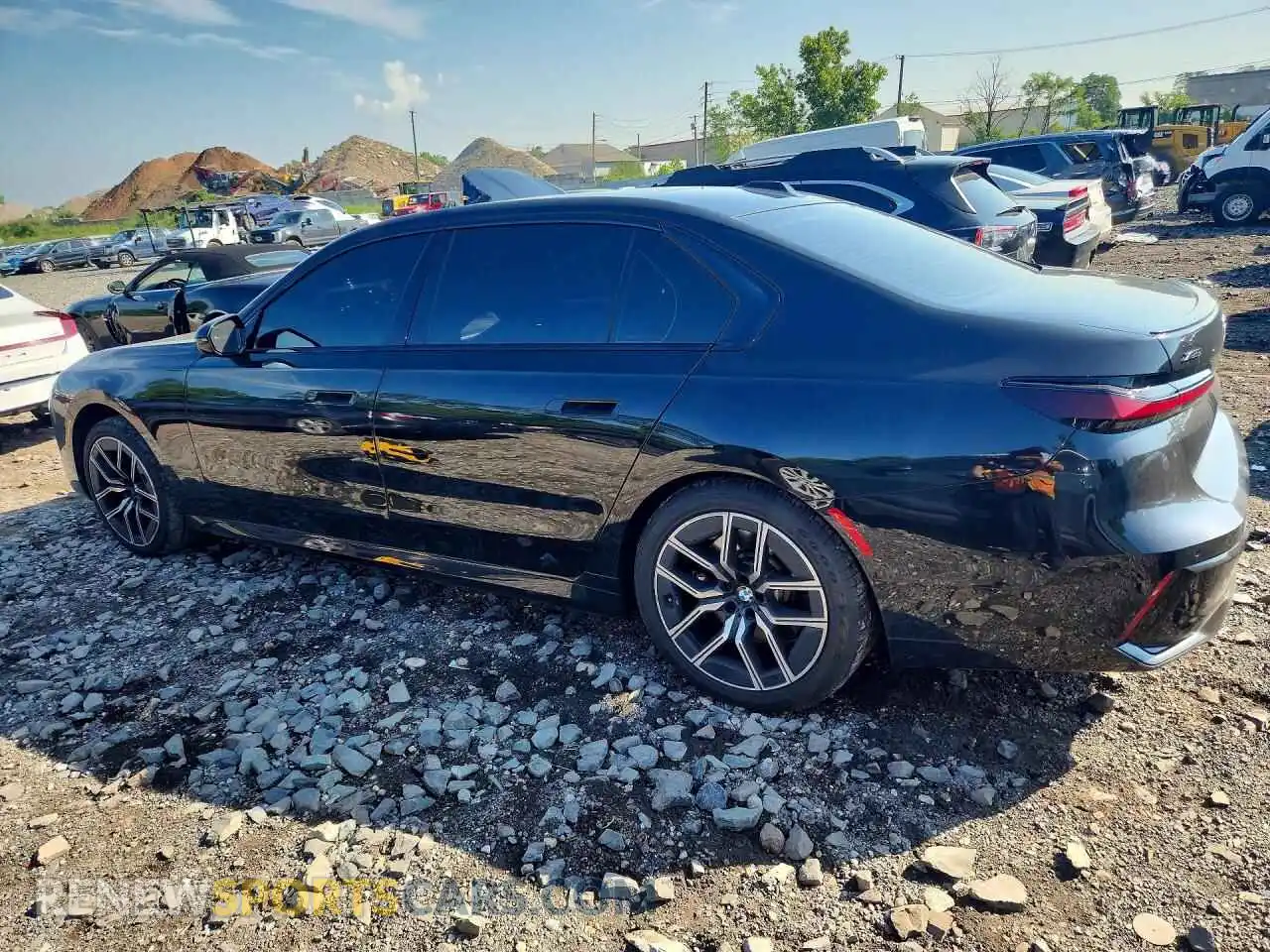 2 Фотография поврежденного автомобиля WBA33EH08RCP83356 BMW 7 SERIES 2024