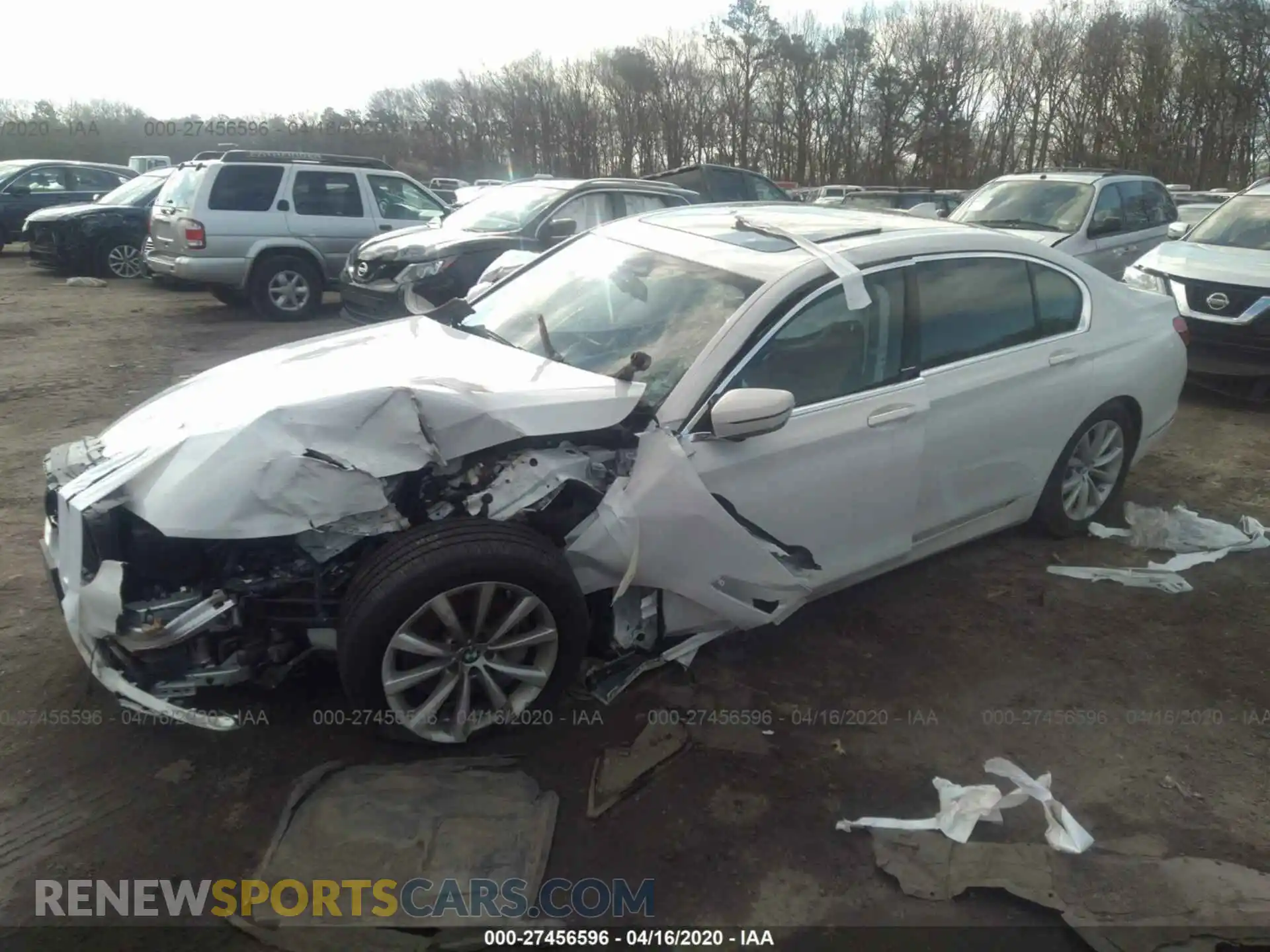 2 Фотография поврежденного автомобиля WBA7E4C5XKGV71050 BMW 740 2019