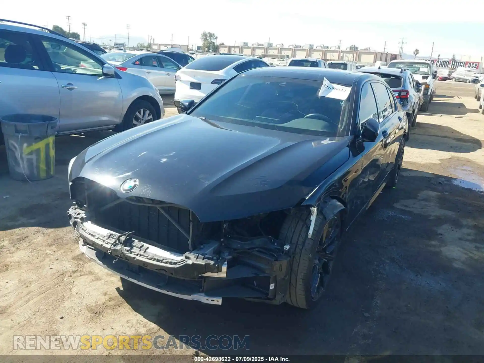 2 Фотография поврежденного автомобиля WBA7T2C04NCK36795 BMW 740 2022