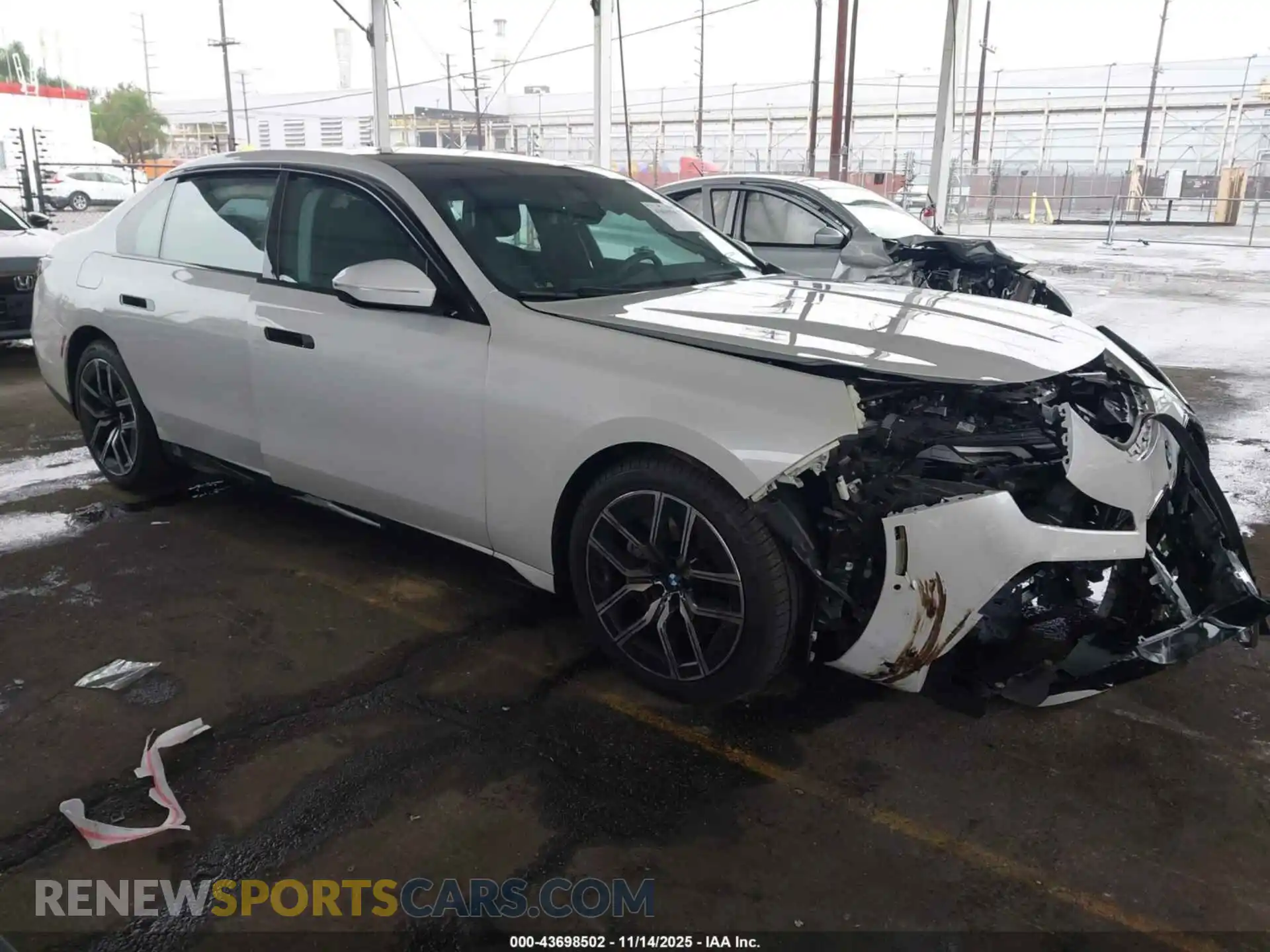 1 Photograph of a damaged car WBA23EH01PCL47313 BMW 740 2023