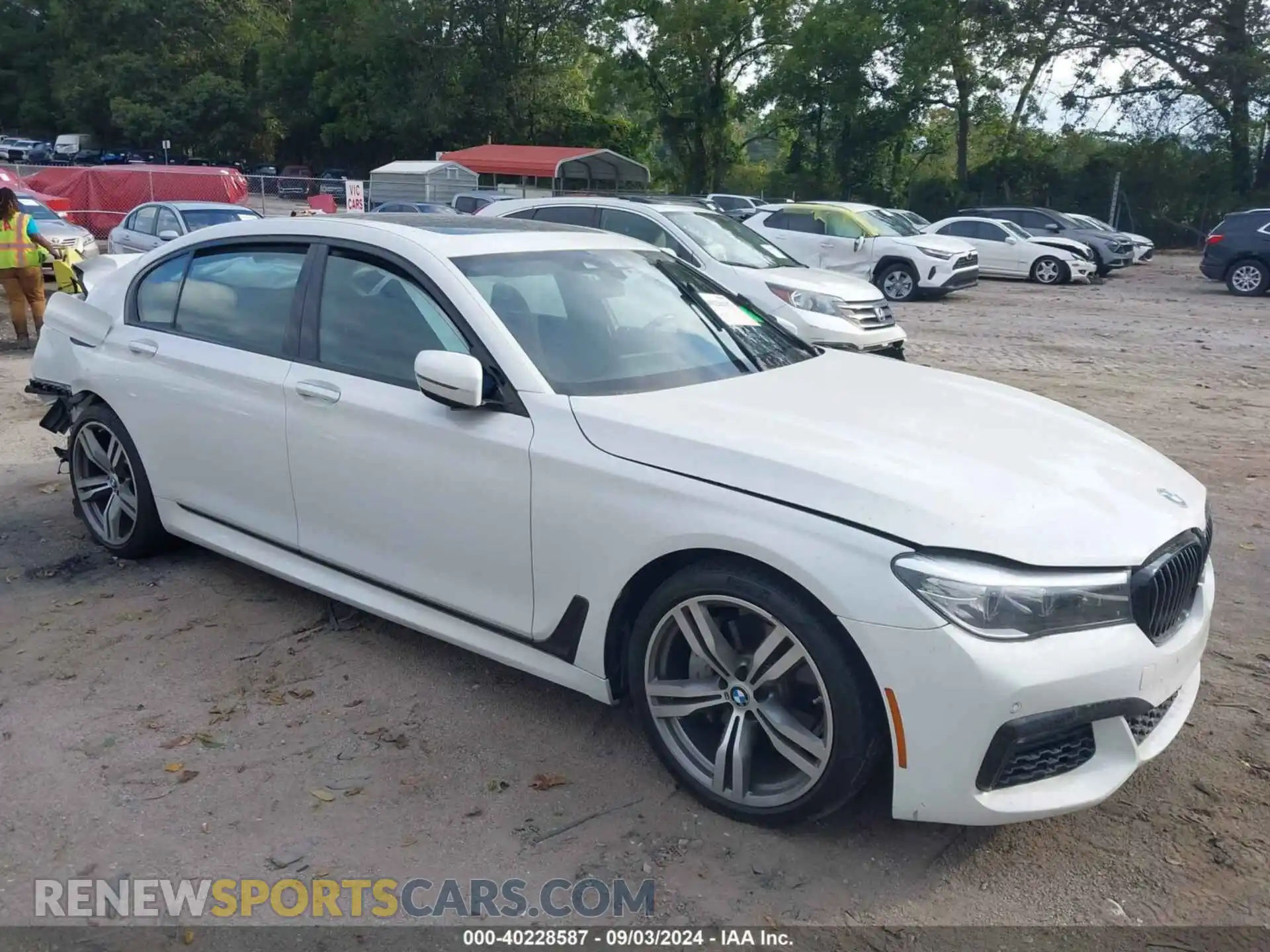1 Photograph of a damaged car WBA7E2C54KB217574 BMW 740I 2019