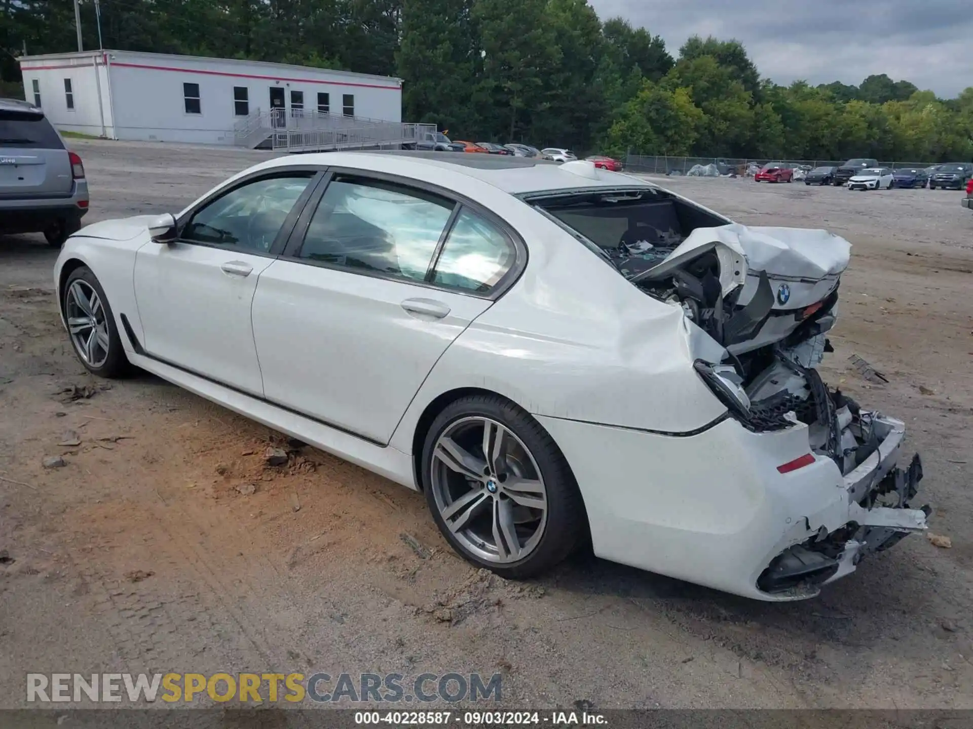 3 Photograph of a damaged car WBA7E2C54KB217574 BMW 740I 2019